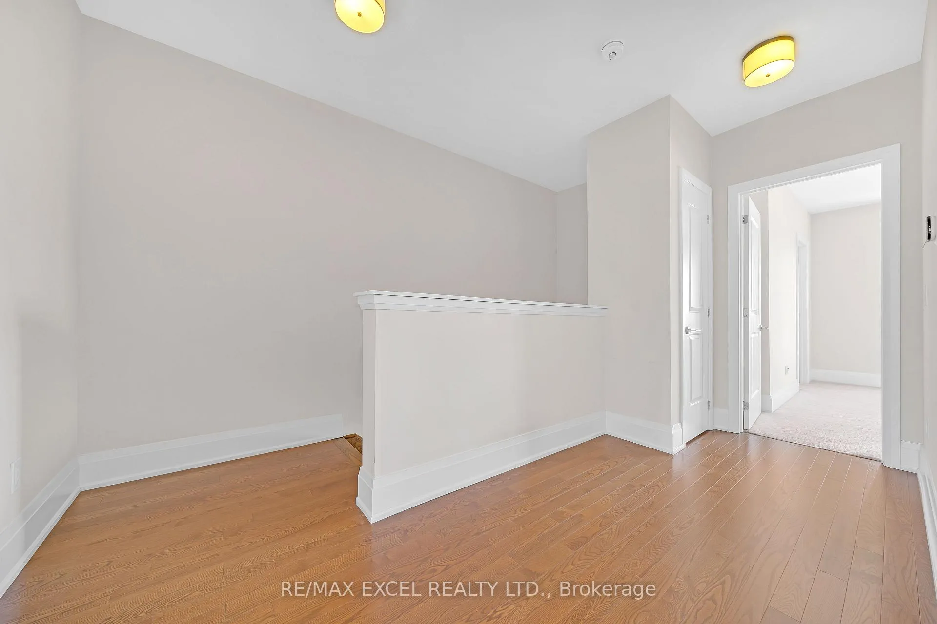 Photo 24 of 19 Sir Frederick Banting Way, Markham, Unionville — HOMEH