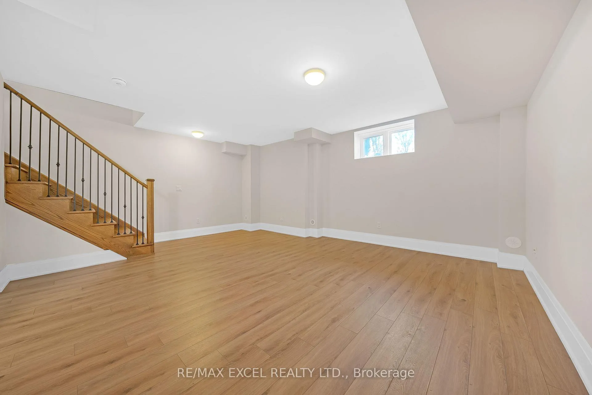 Photo 34 of 19 Sir Frederick Banting Way, Markham, Unionville — HOMEH