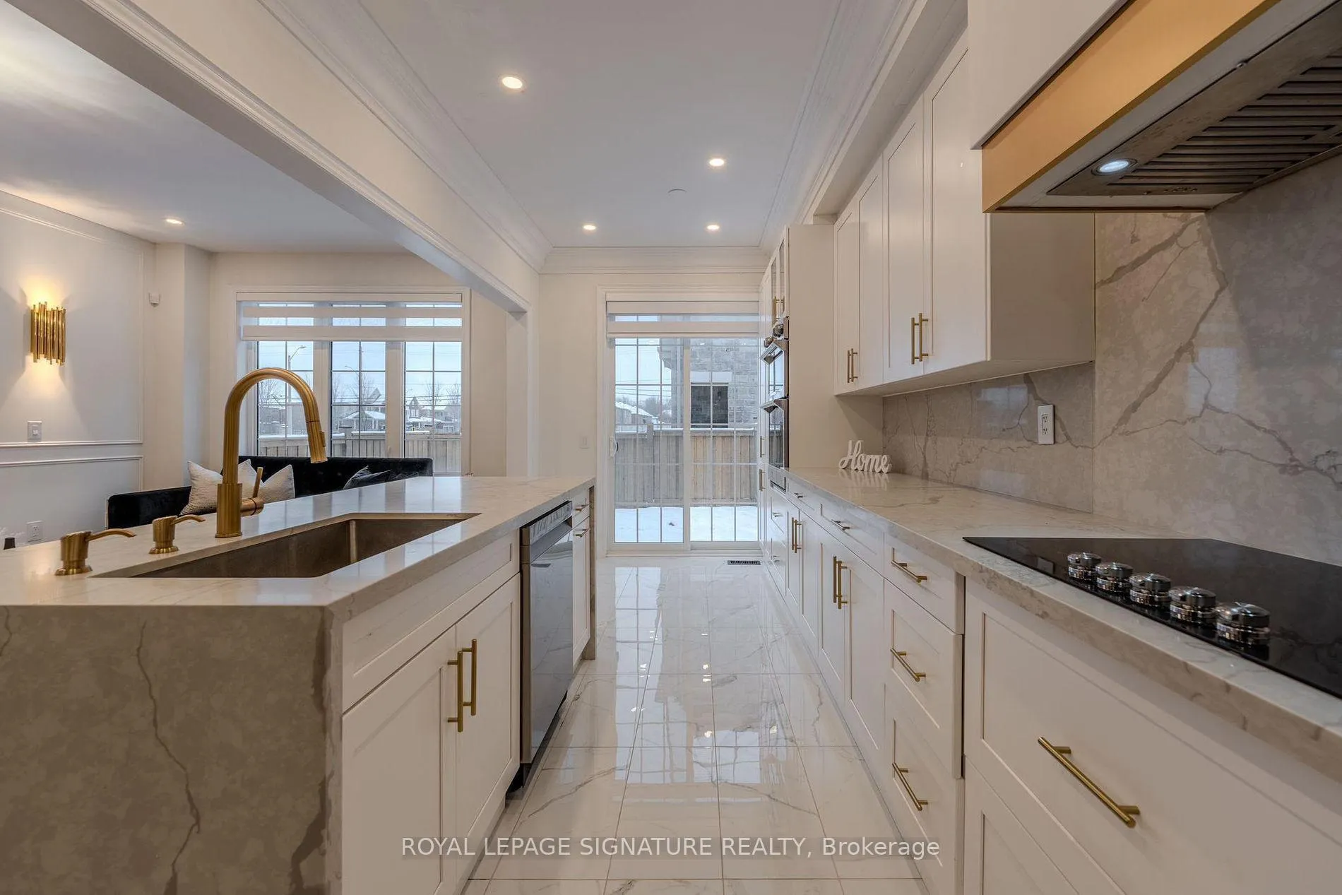 Photo 11 of 5 Drizzel Crescent, Richmond Hill, Oak Ridges — HOMEH