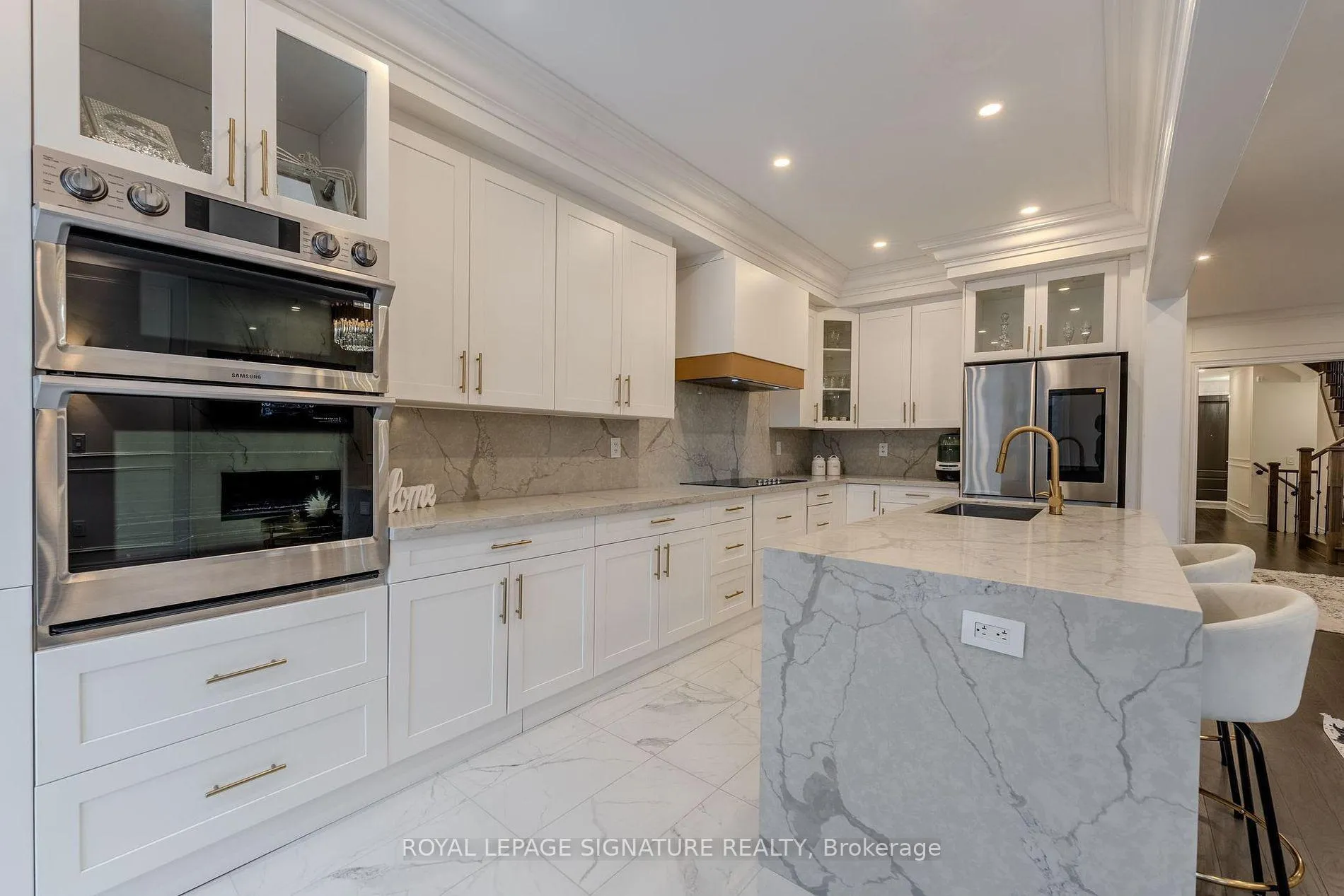 Photo 13 of 5 Drizzel Crescent, Richmond Hill, Oak Ridges — HOMEH