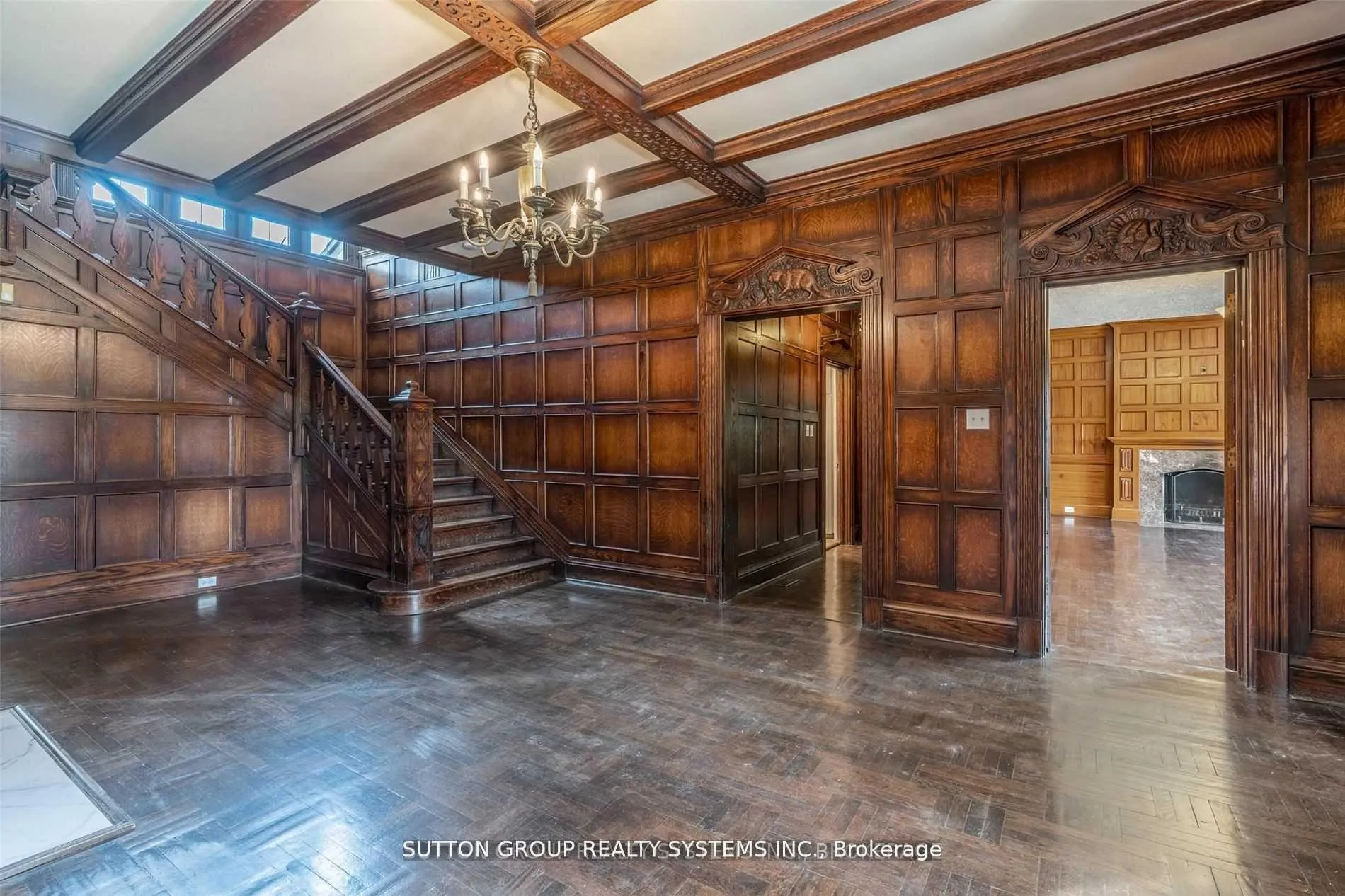 Photo 5 of 13284 Bathurst Street, King, King City — HOMEH