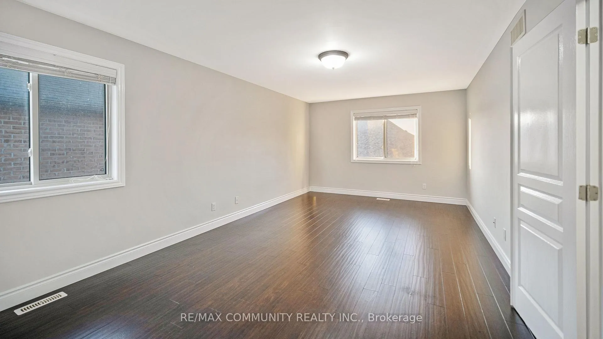 Photo 15 of 12 Laurel Street, Belleville, Belleville Ward — HOMEH