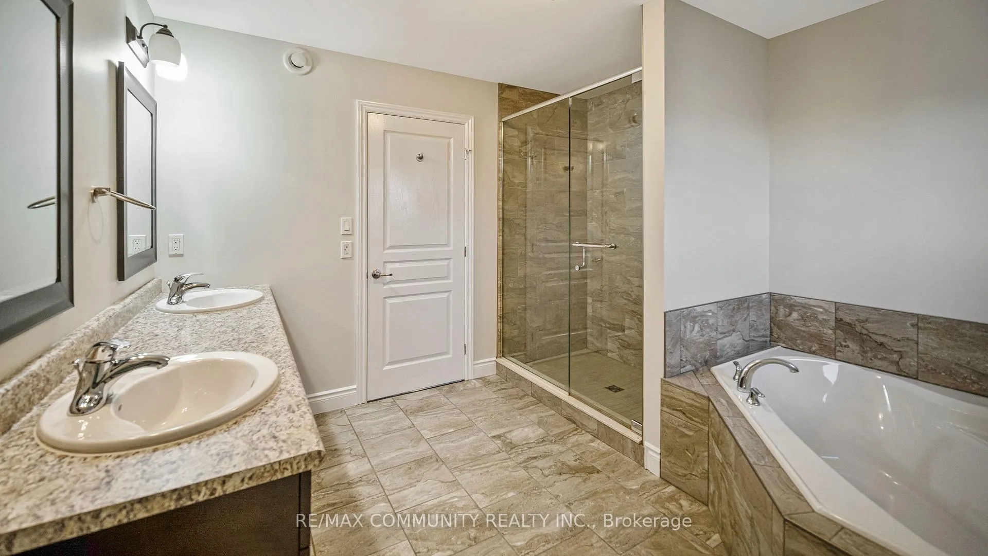Photo 19 of 12 Laurel Street, Belleville, Belleville Ward — HOMEH