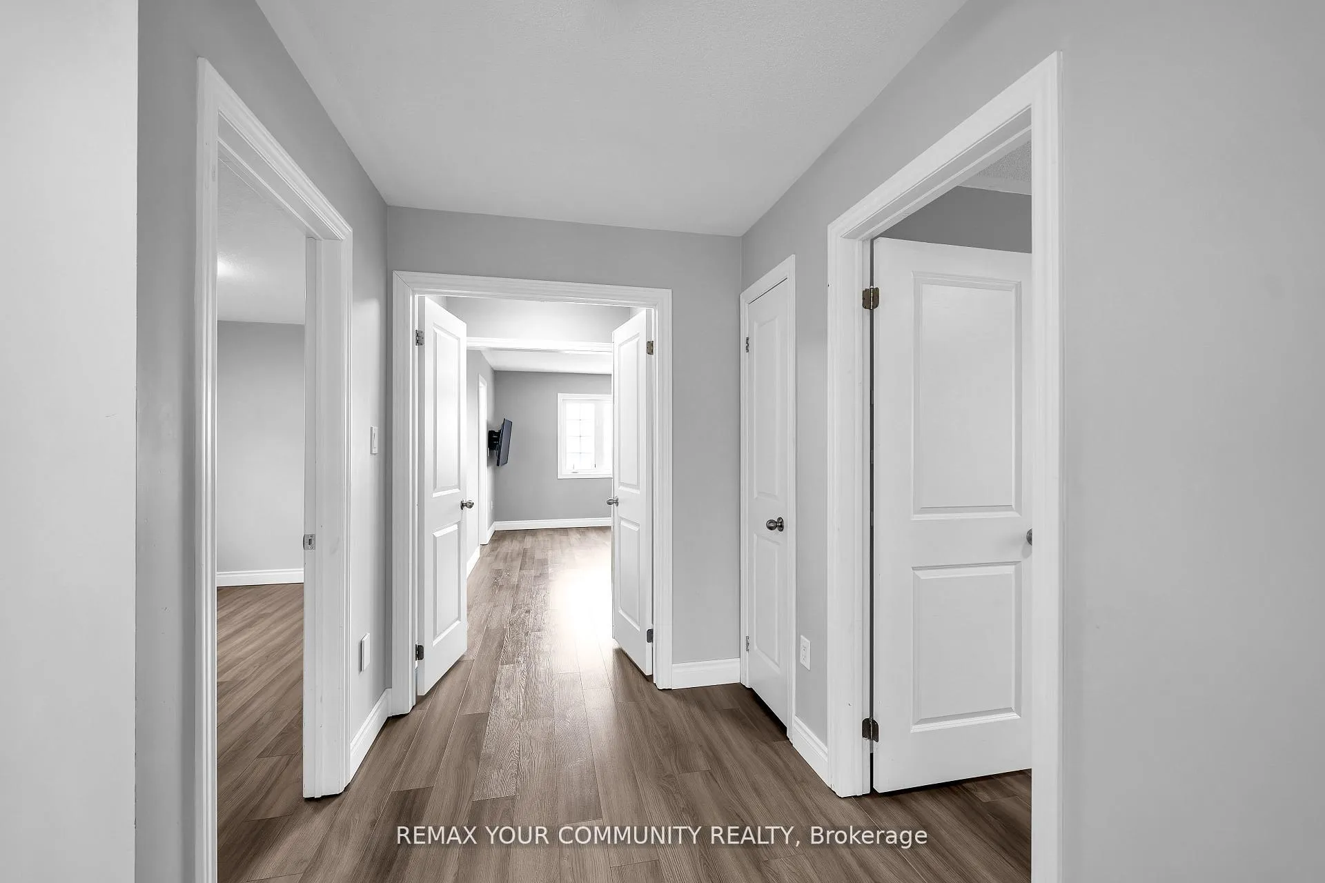 Photo 7 of 17 Adanac Drive, Whitby, Blue Grass Meadows — HOMEH
