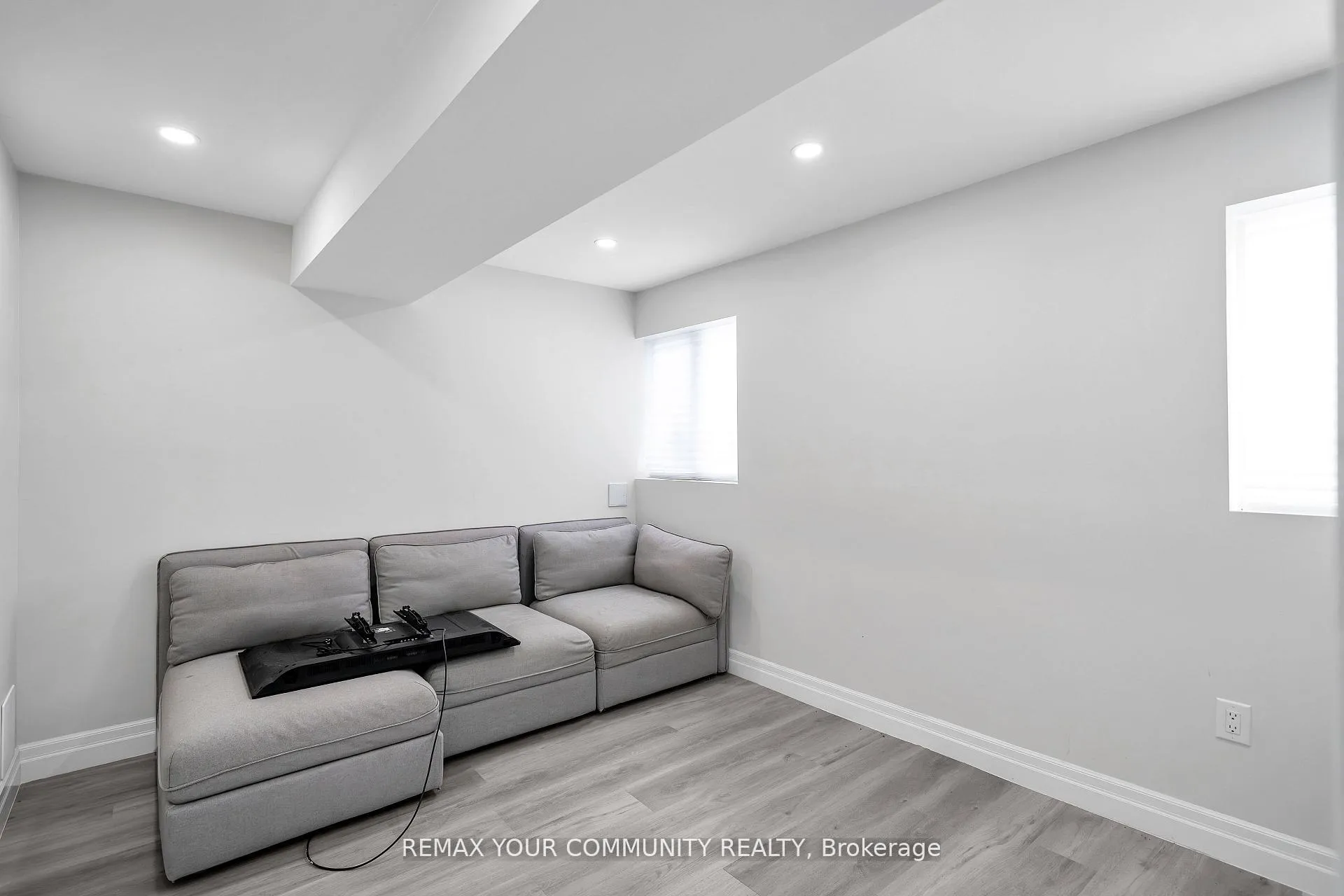 Photo 24 of 17 Adanac Drive, Whitby, Blue Grass Meadows — HOMEH