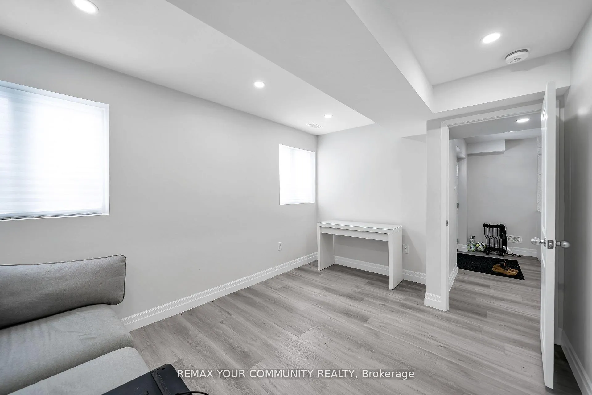 Photo 25 of 17 Adanac Drive, Whitby, Blue Grass Meadows — HOMEH