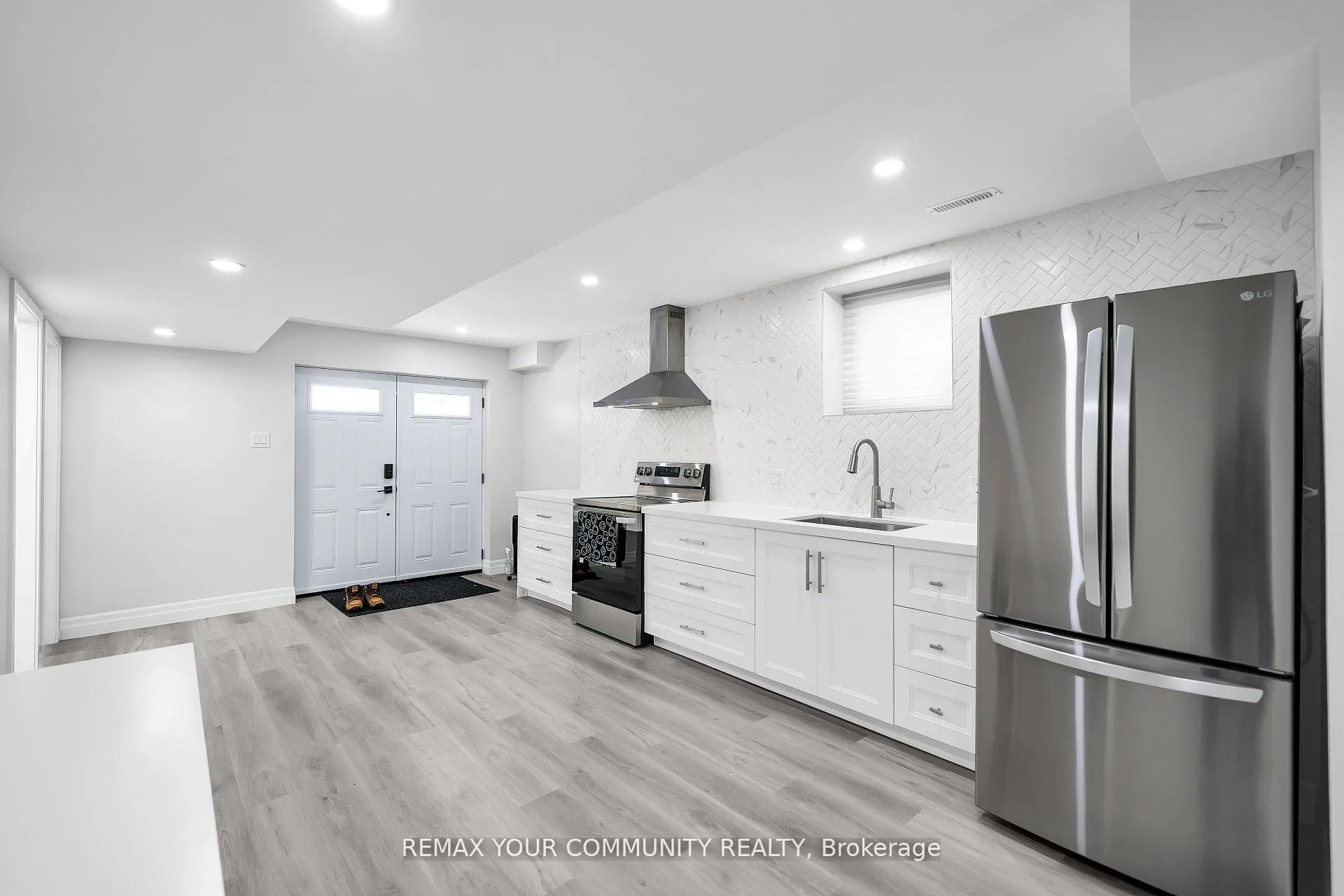 Photo 30 of 17 Adanac Drive, Whitby, Blue Grass Meadows — HOMEH