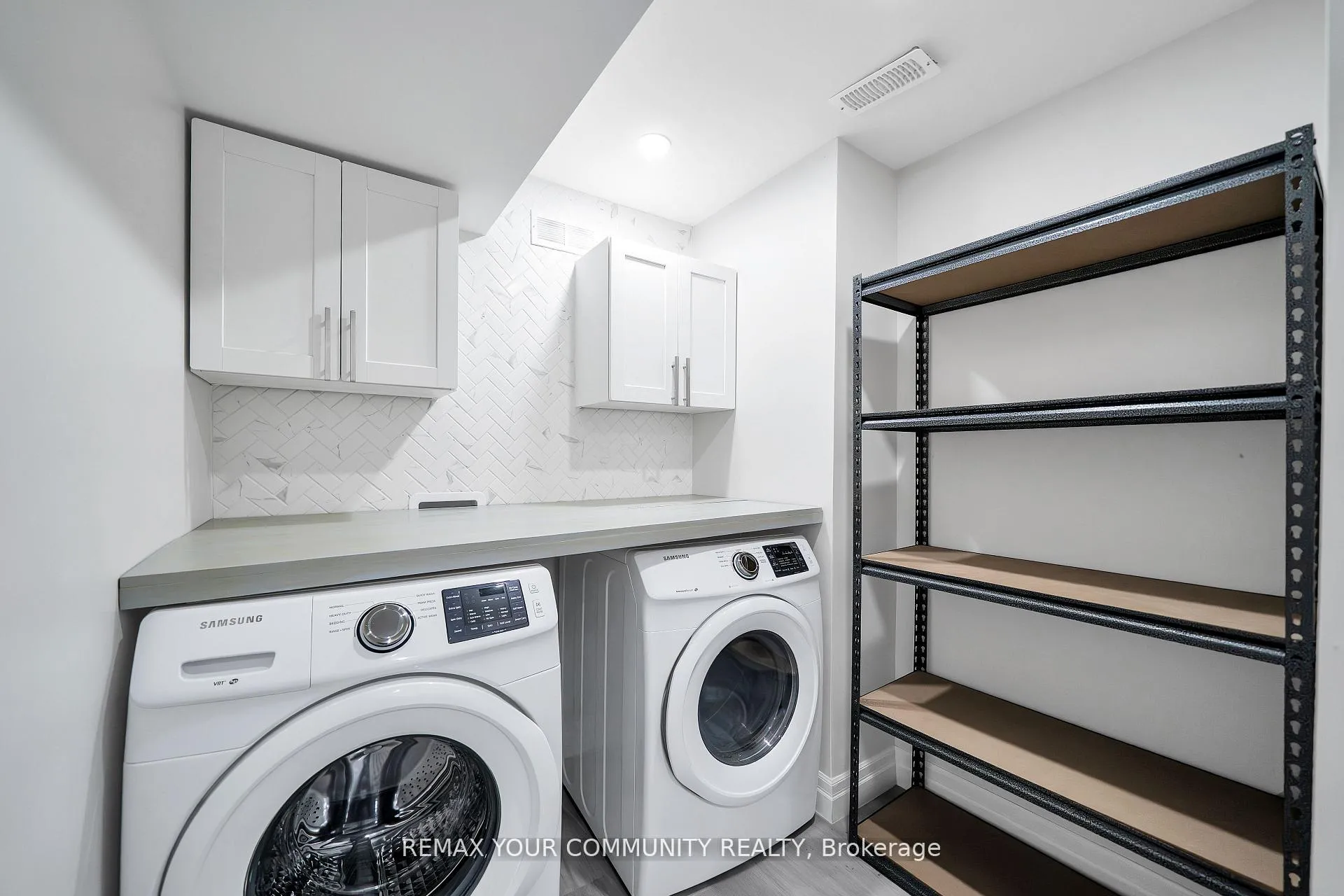Photo 33 of 17 Adanac Drive, Whitby, Blue Grass Meadows — HOMEH