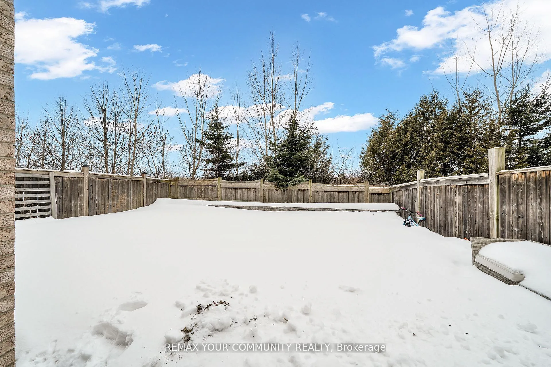 Photo 40 of 17 Adanac Drive, Whitby, Blue Grass Meadows — HOMEH