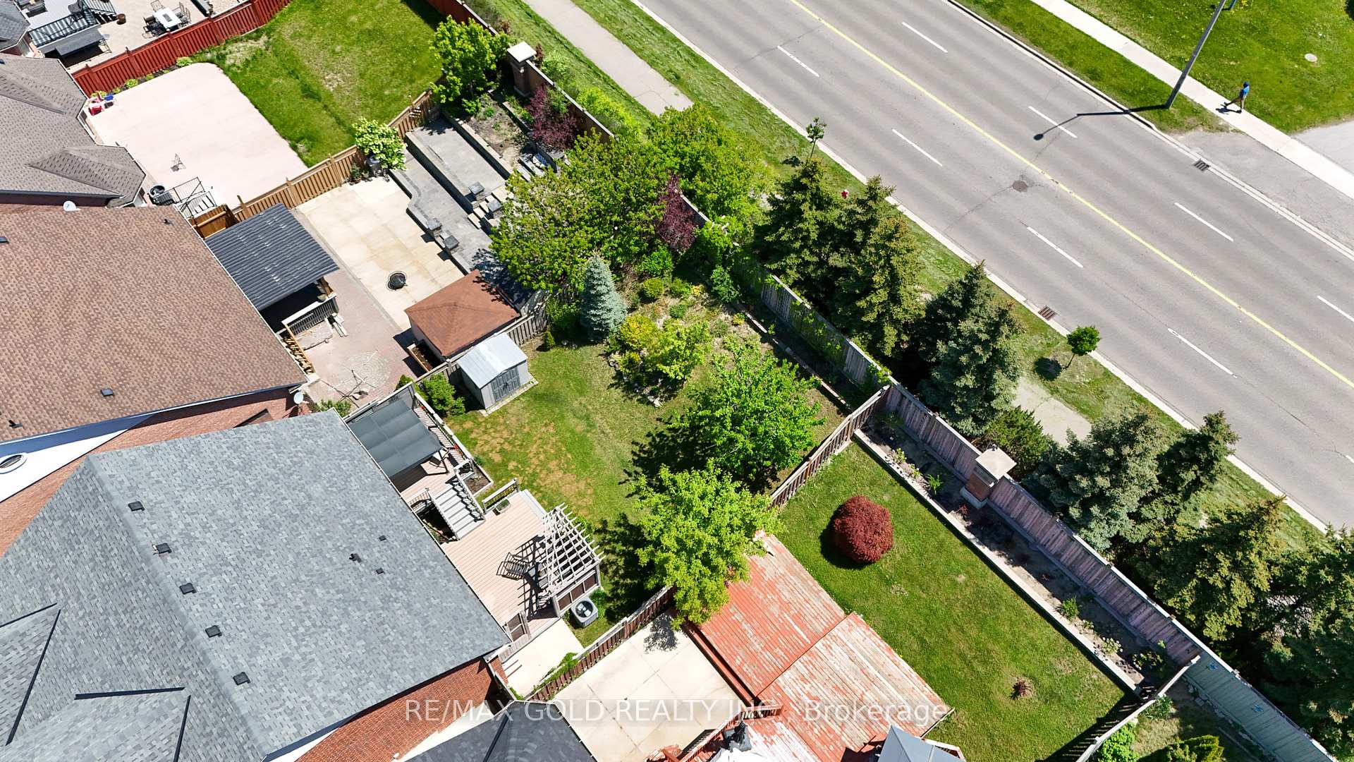 Photo 49 of 36 Slipneedle Street, Brampton, Gore Industrial North — HOMEH