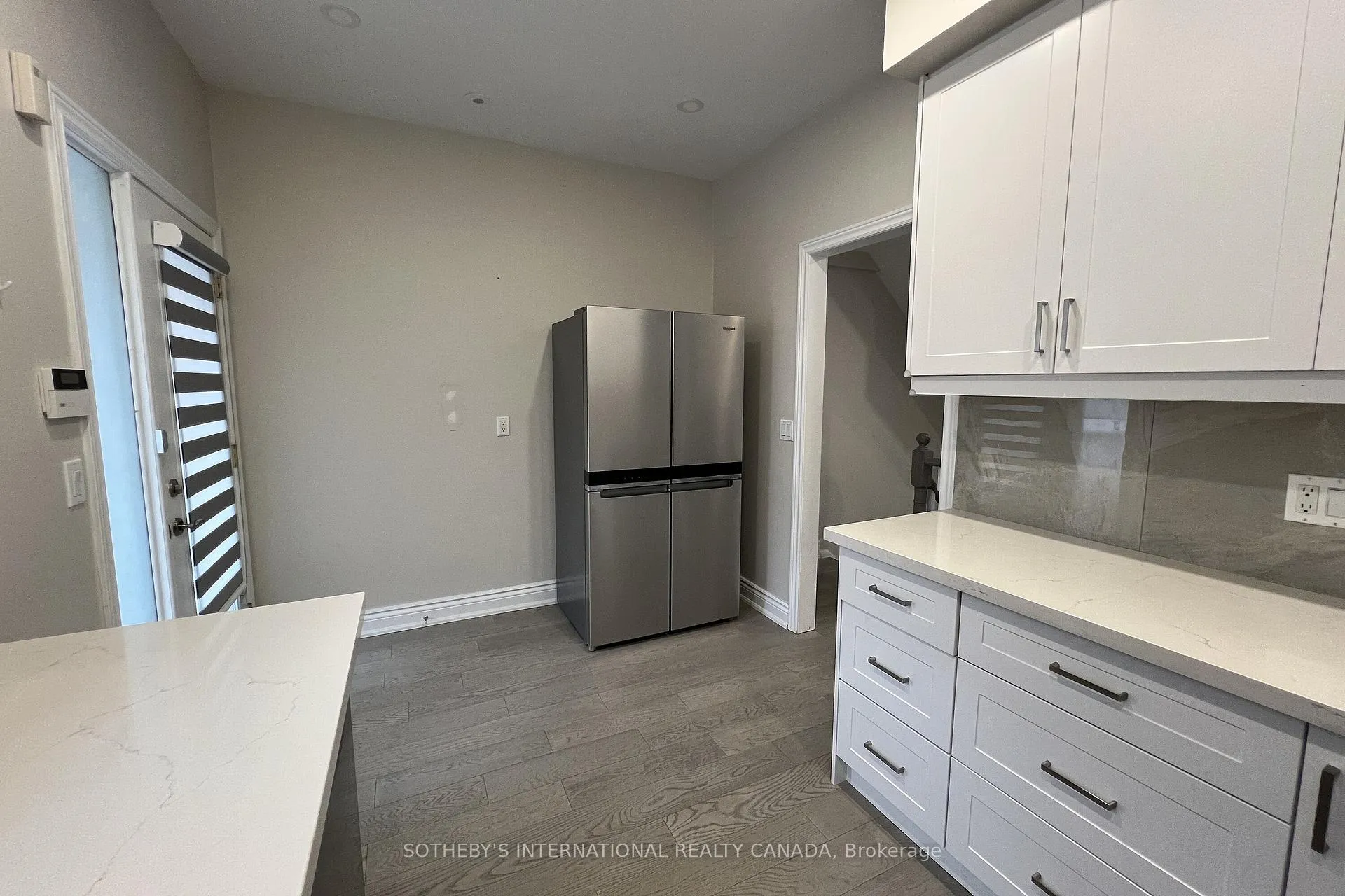 Photo 8 of 70 Suncrest Boulevard, Markham, Commerce Valley — HOMEH