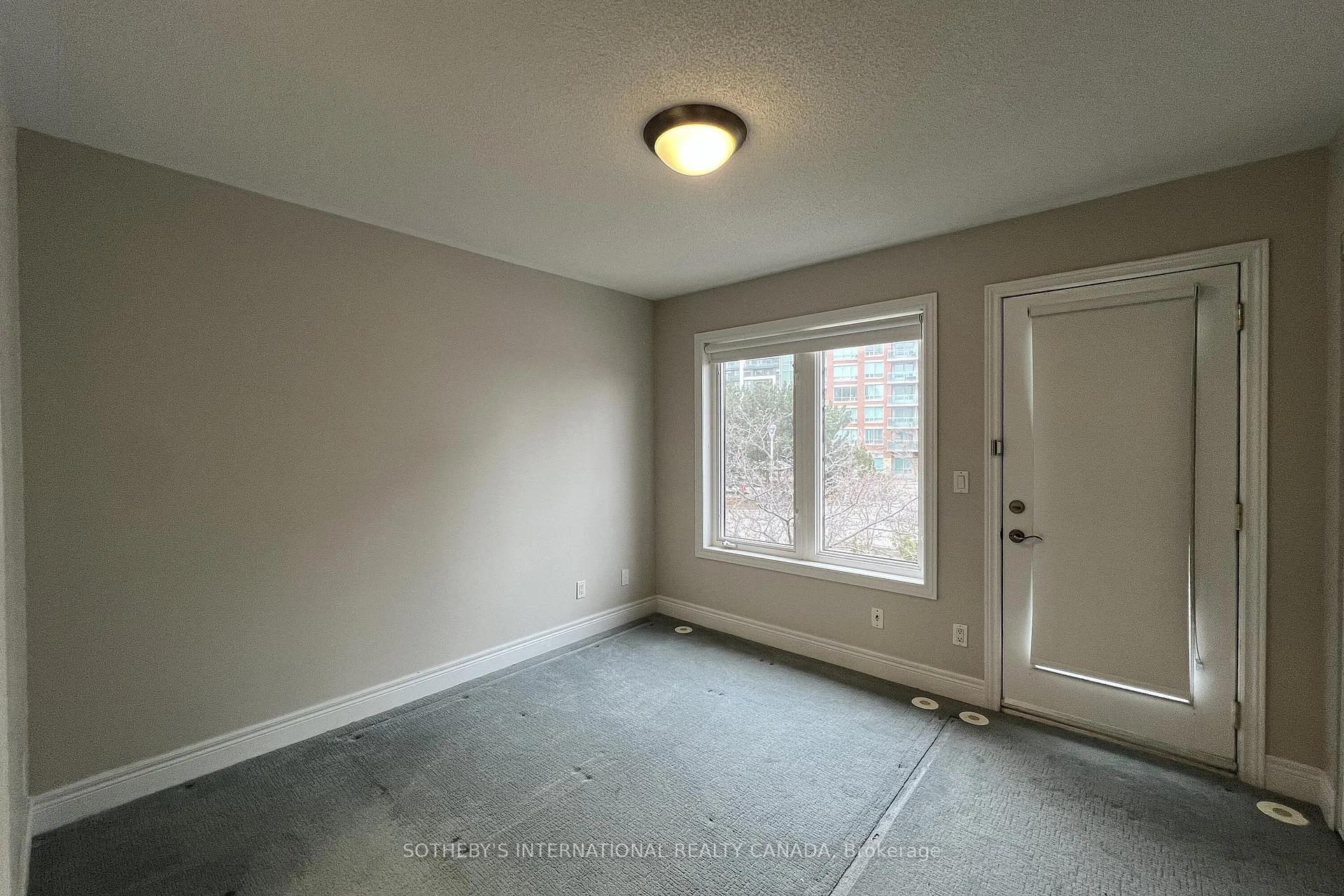 Photo 9 of 70 Suncrest Boulevard, Markham, Commerce Valley — HOMEH