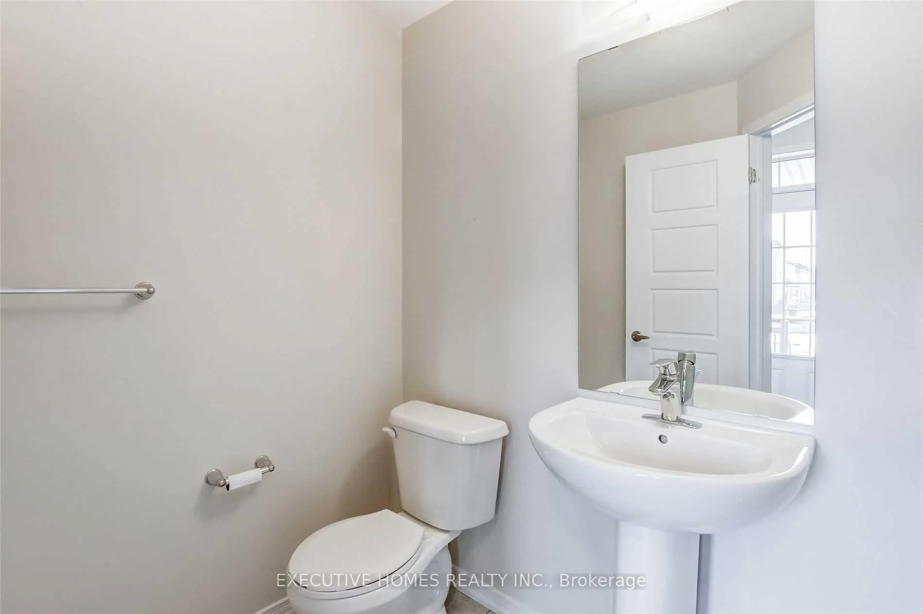Photo 9 of 14 Vaughn Drive, Thorold, Hurricane/Merrittville — HOMEH