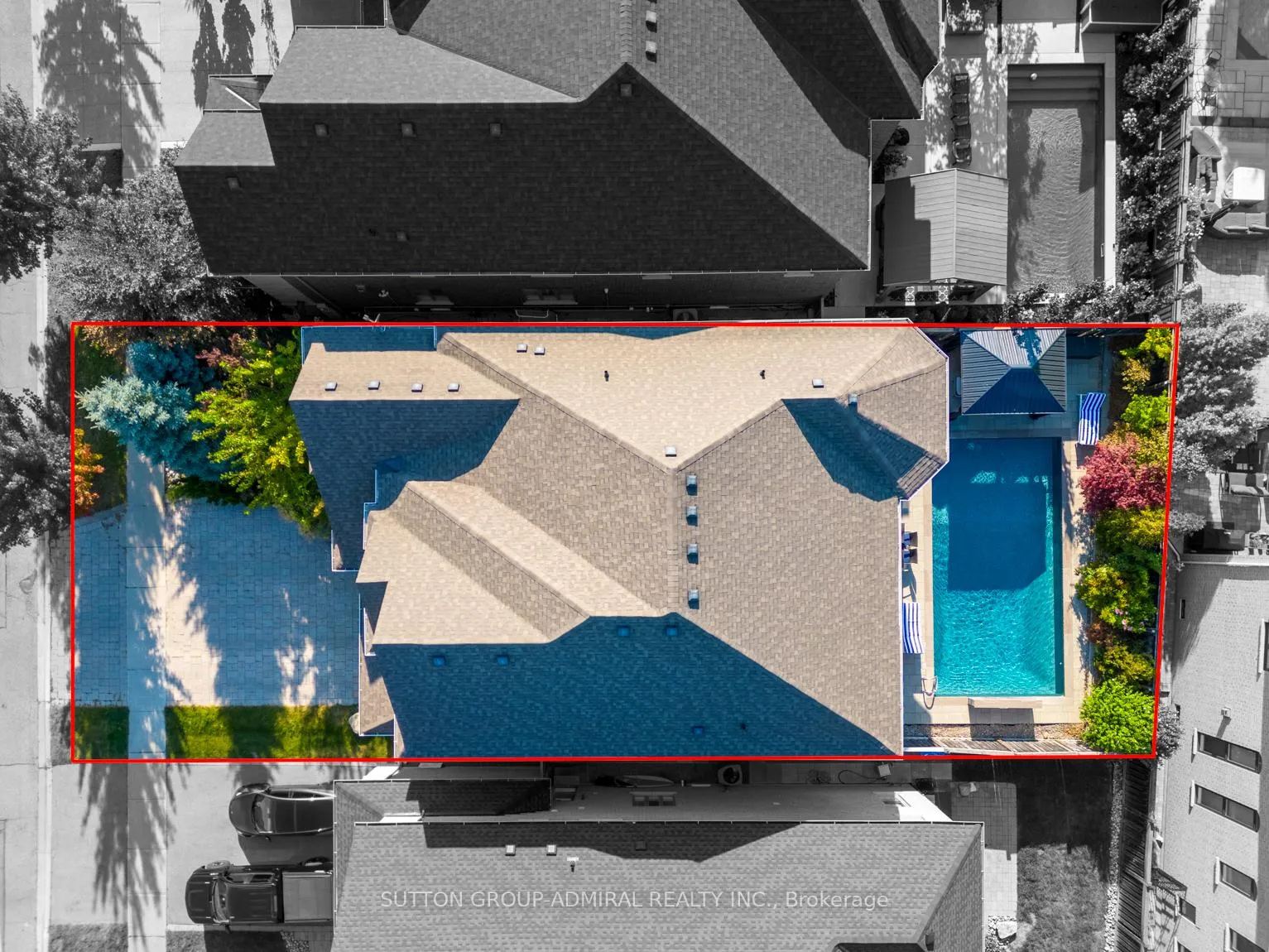 Photo 2 of 472 Cunningham Drive, Vaughan, Maple — HOMEH