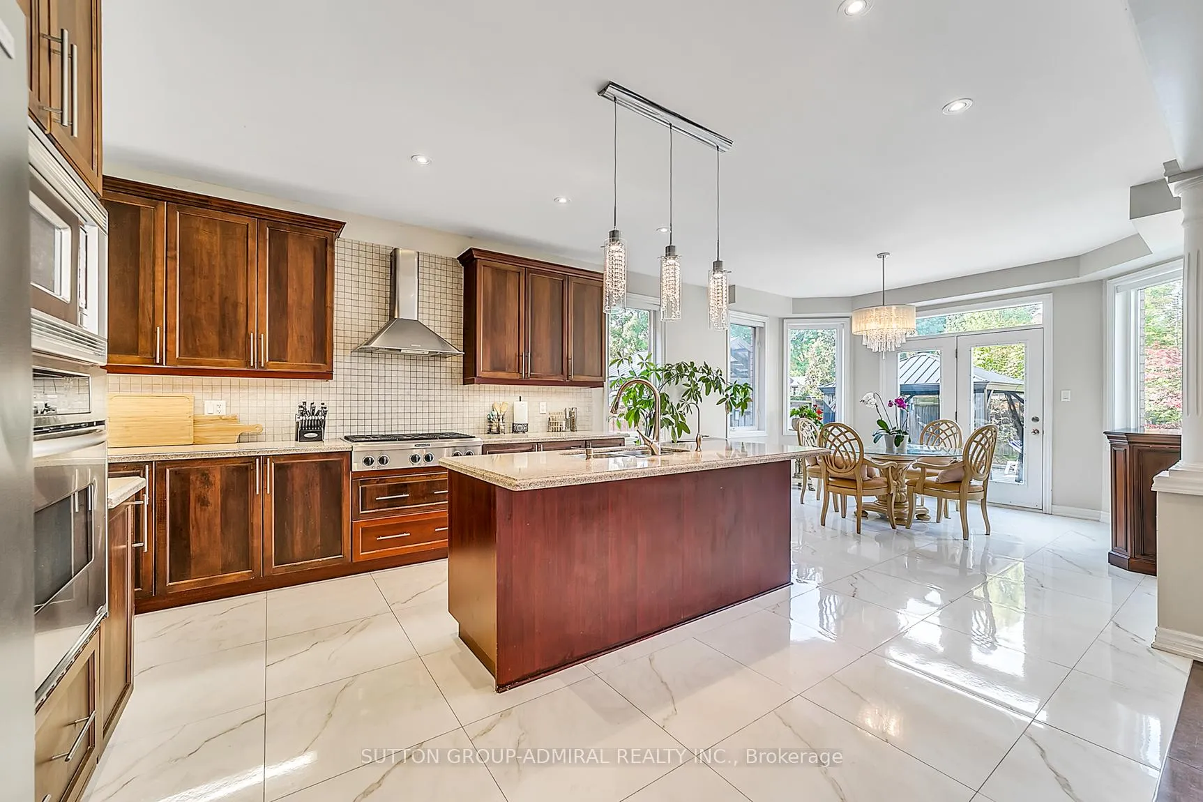 Photo 15 of 472 Cunningham Drive, Vaughan, Maple — HOMEH
