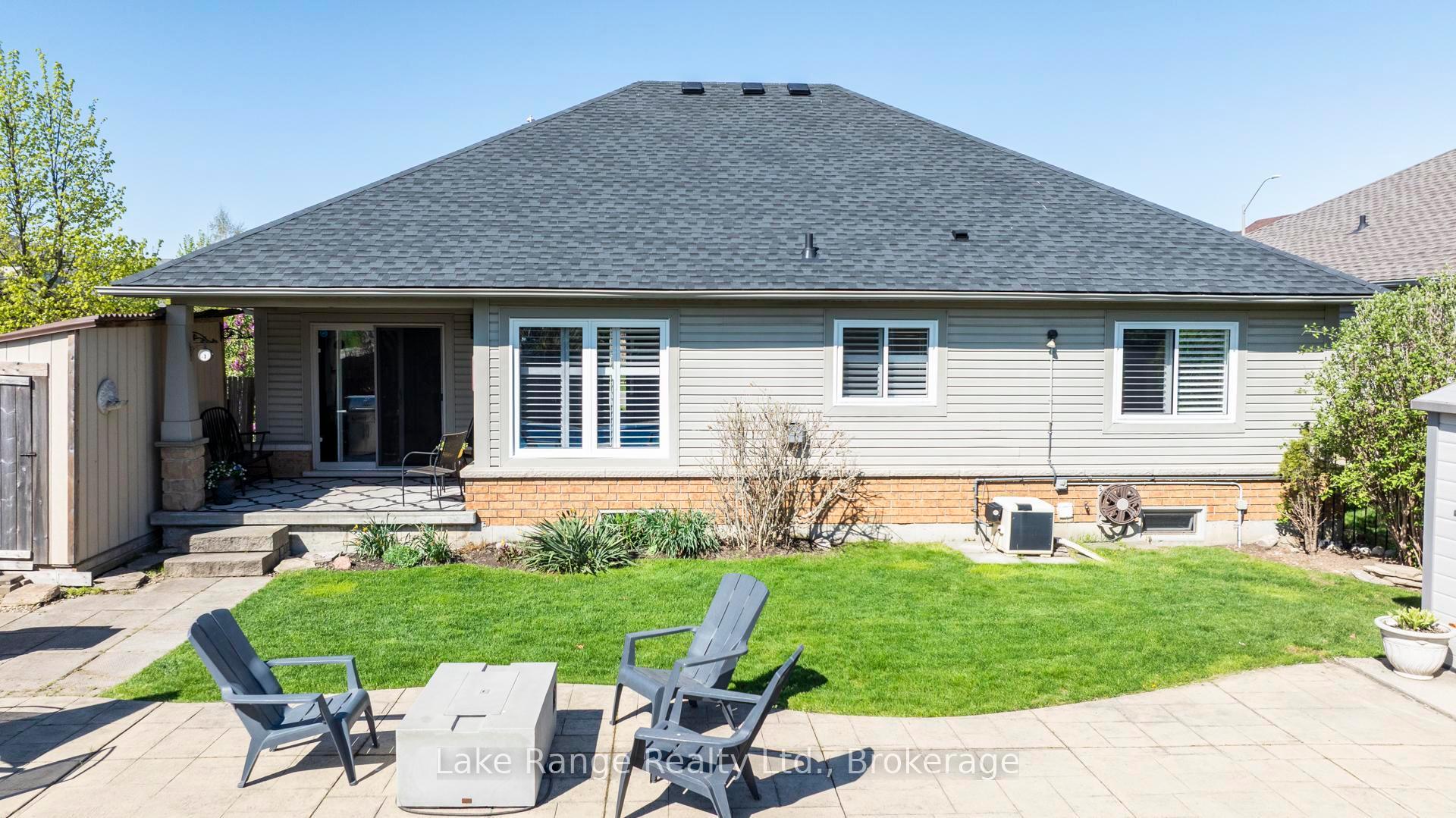 Photo 6 of 82 Savannah Ridge Drive, Brant, Paris — HOMEH