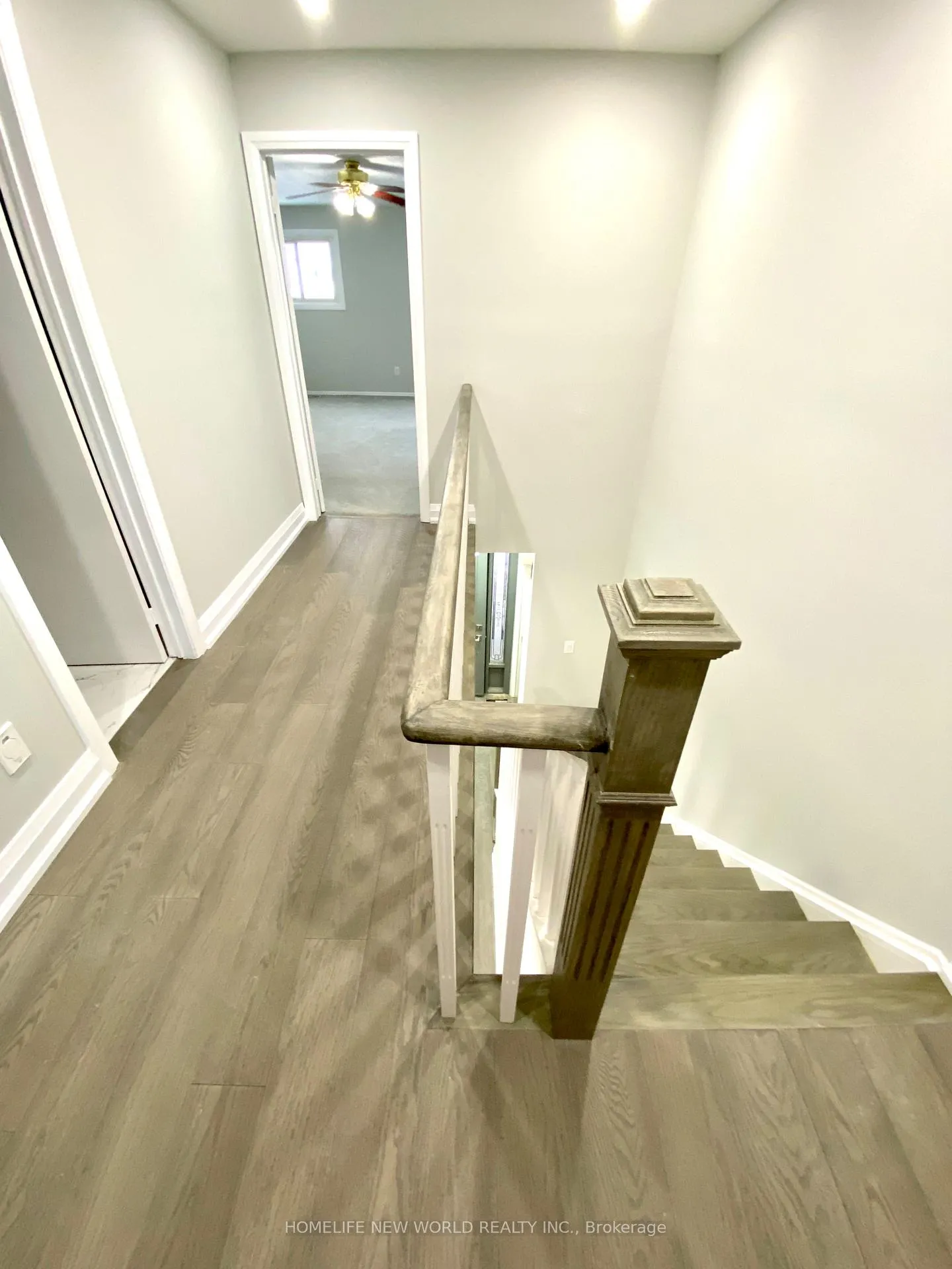 Photo 7 of 96 Dairis Crescent, Markham, Milliken Mills East — HOMEH
