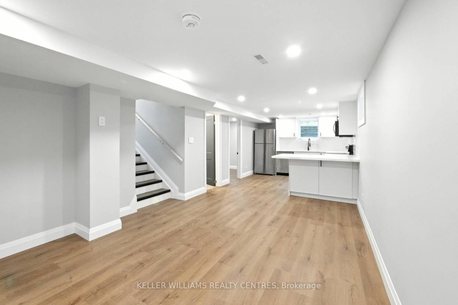 Photo 1 of Unit Lower Unit, 29 Bronte Crescent, Barrie, Letitia Heights — HOMEH