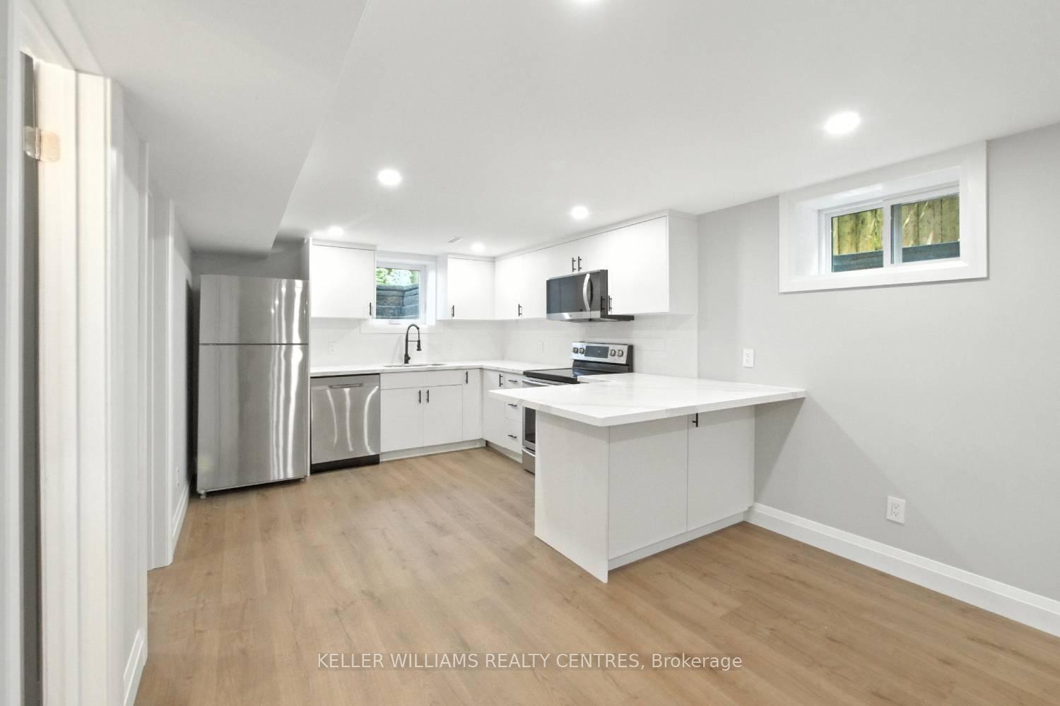 Photo 2 of Unit Lower Unit, 29 Bronte Crescent, Barrie, Letitia Heights — HOMEH