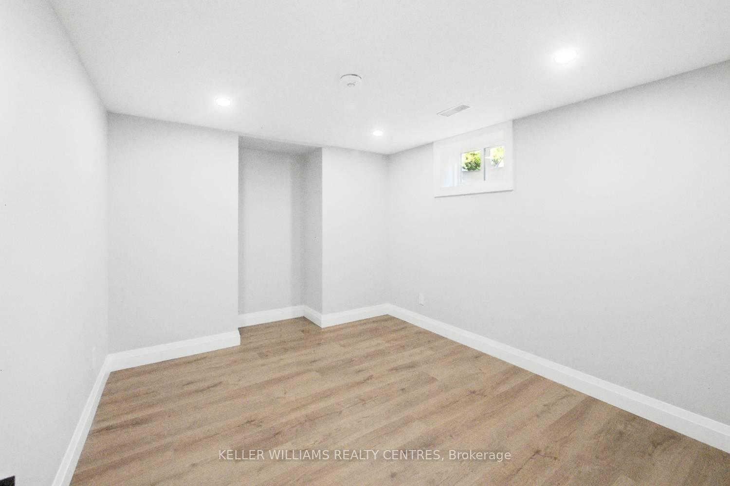 Photo 15 of Unit Lower Unit, 29 Bronte Crescent, Barrie, Letitia Heights — HOMEH