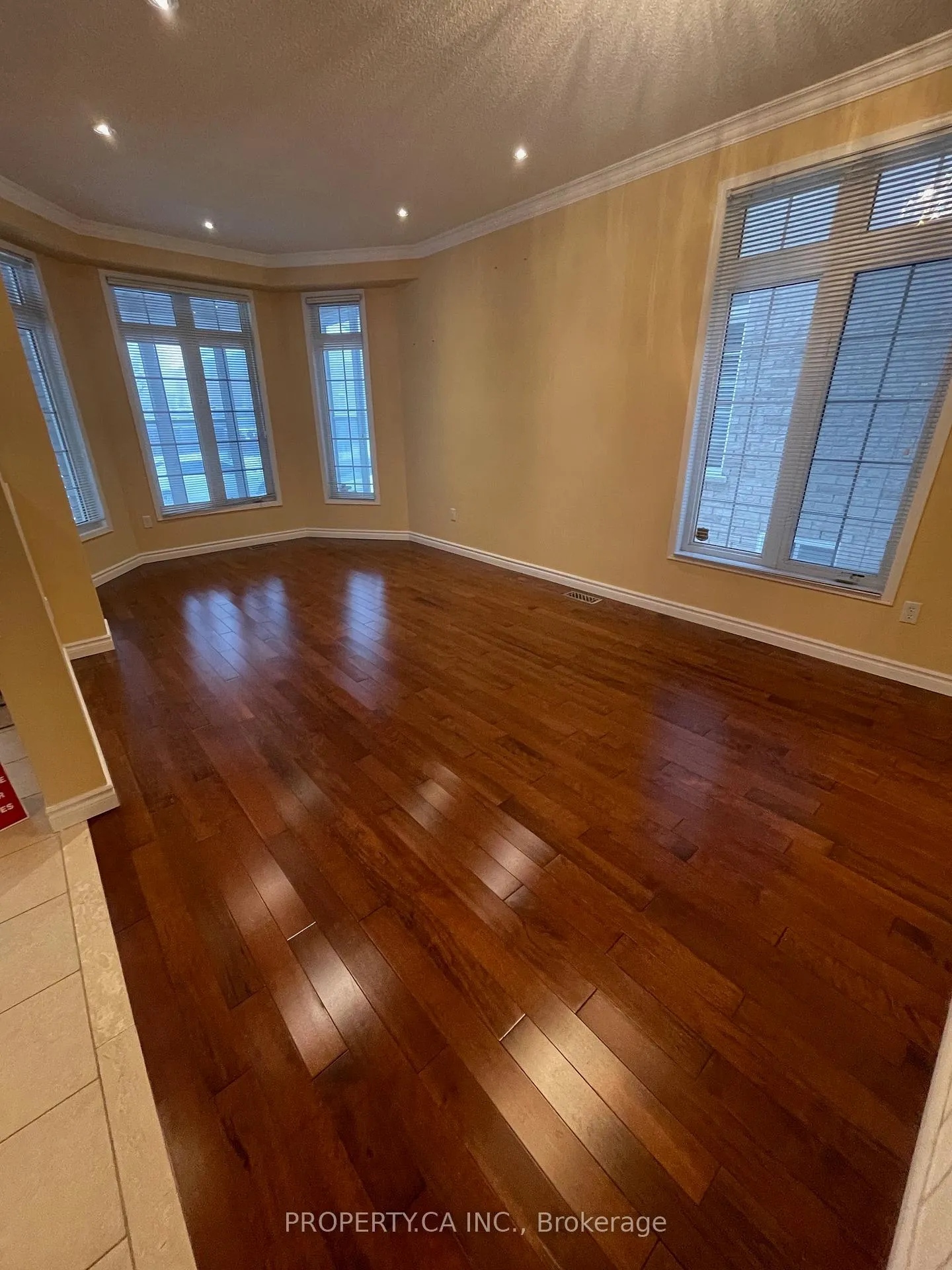 Photo 2 of 757 Castlemore Avenue, Markham, Wismer — HOMEH