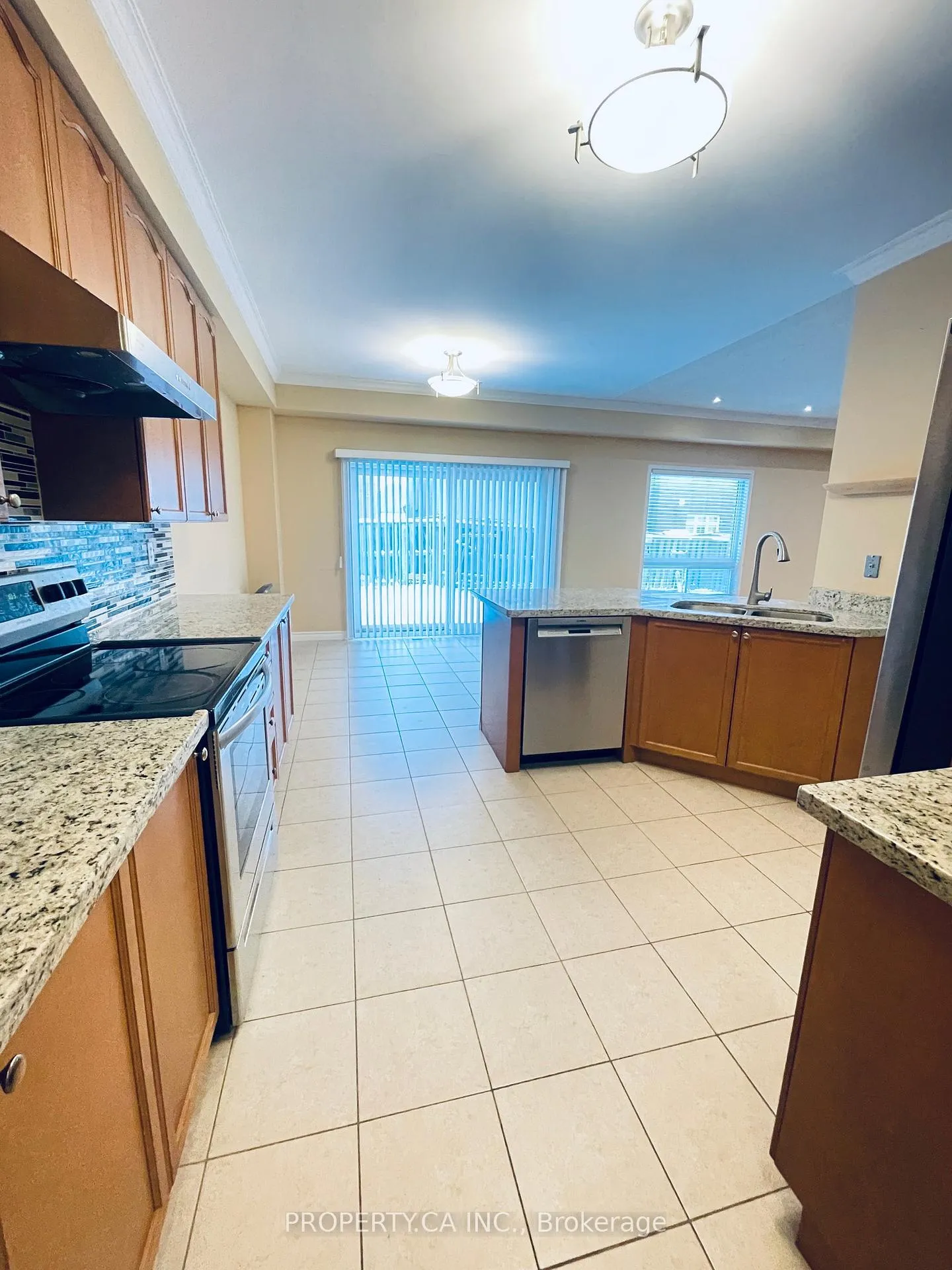 Photo 4 of 757 Castlemore Avenue, Markham, Wismer — HOMEH