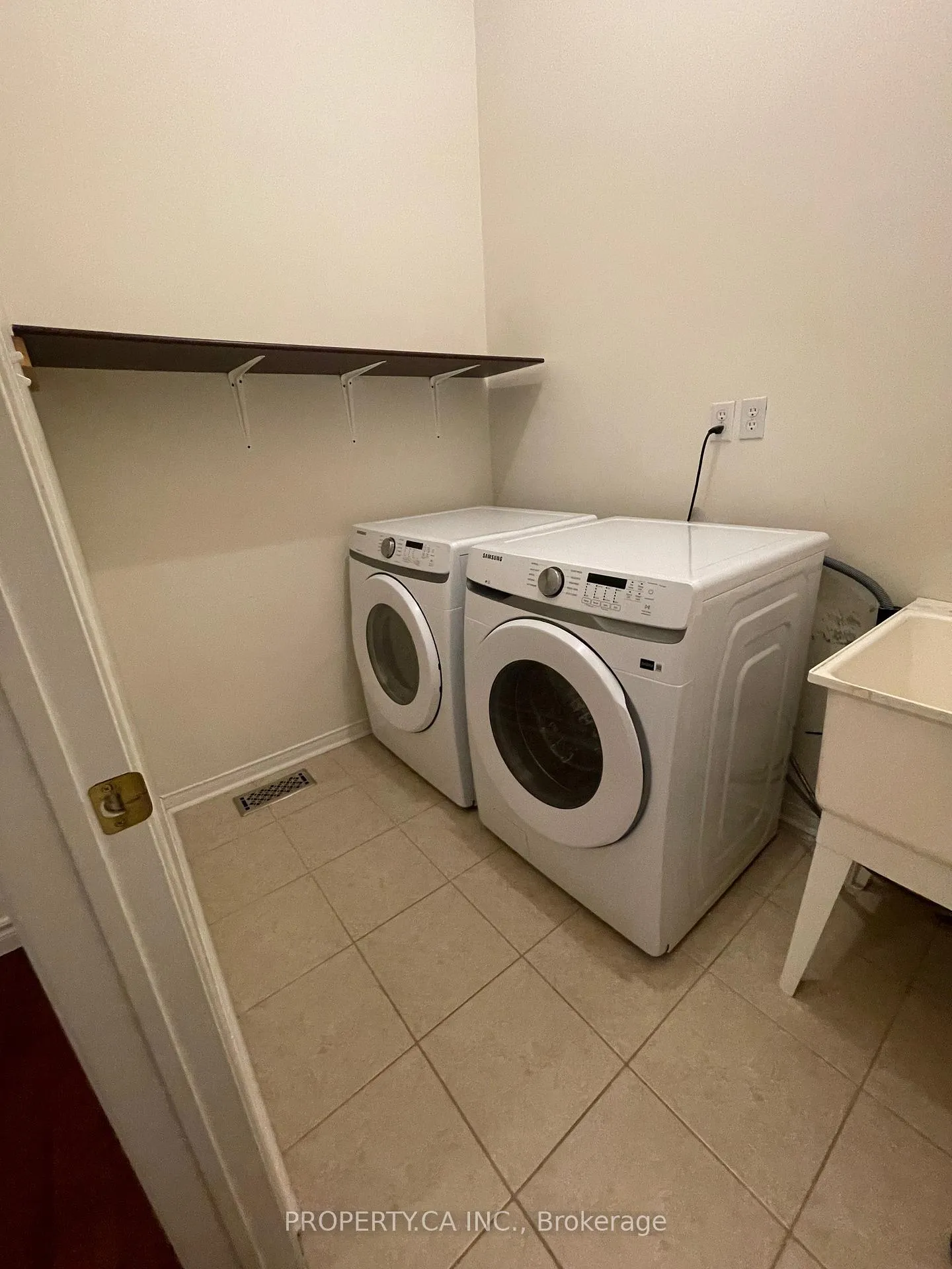 Photo 15 of 757 Castlemore Avenue, Markham, Wismer — HOMEH