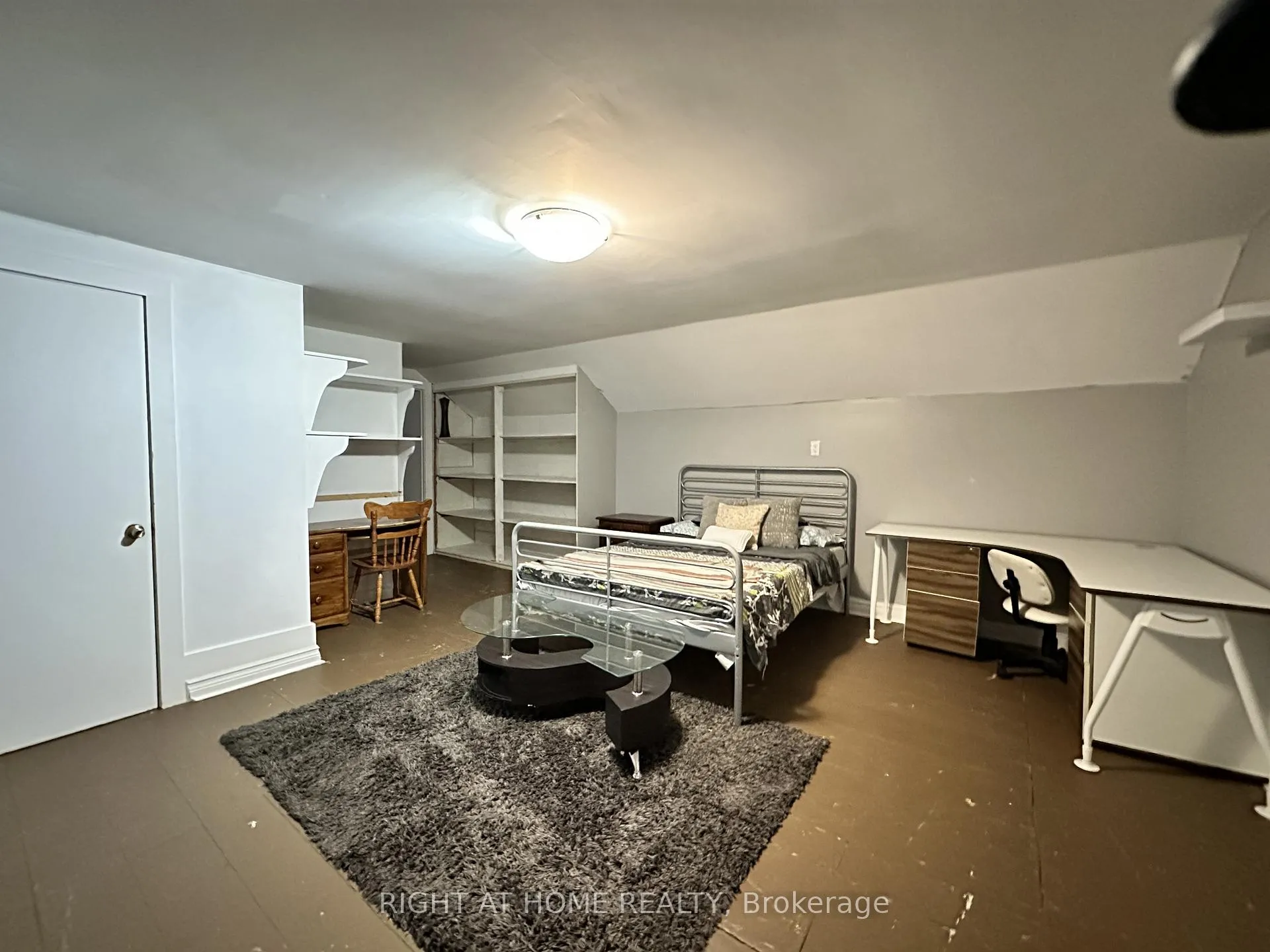 Photo 17 of 545 Dundas Street E, Hamilton, Waterdown — HOMEH