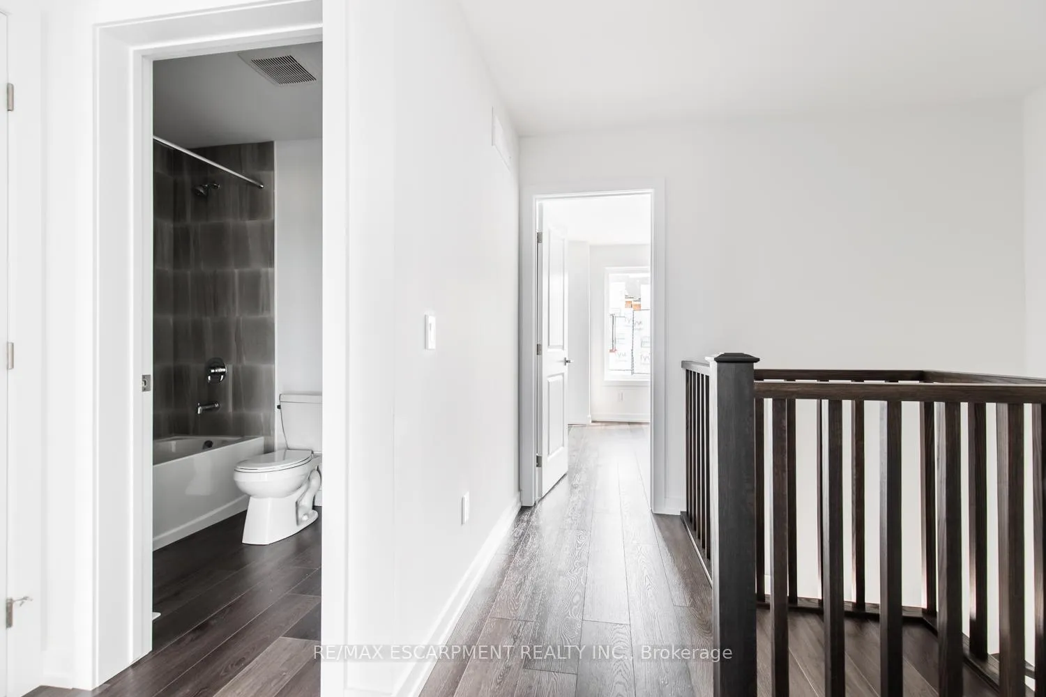 Photo 27 of 199 Burke Street, Hamilton, Waterdown — HOMEH
