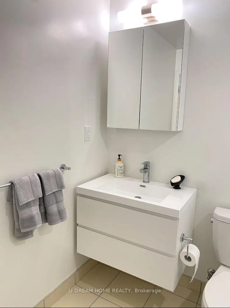 Photo 3 of Unit D517, 38 Andre De Grasse Street, Markham, Unionville — HOMEH