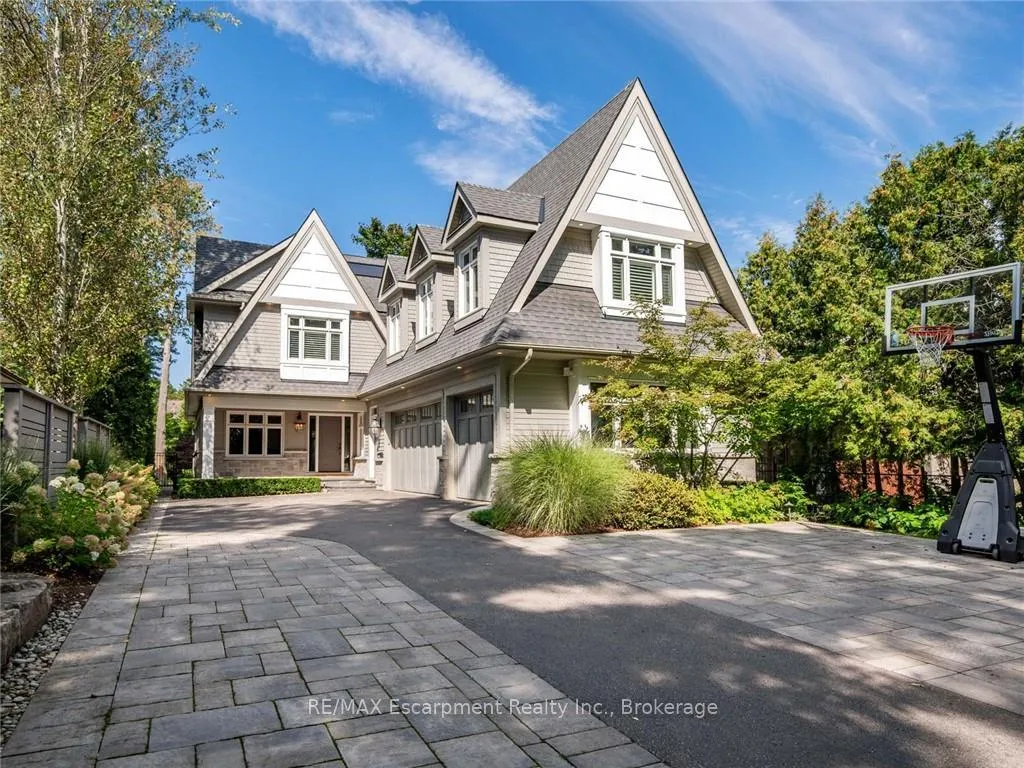 Photo 3 of 3087 Lakeshore Road, Burlington, Roseland — HOMEH