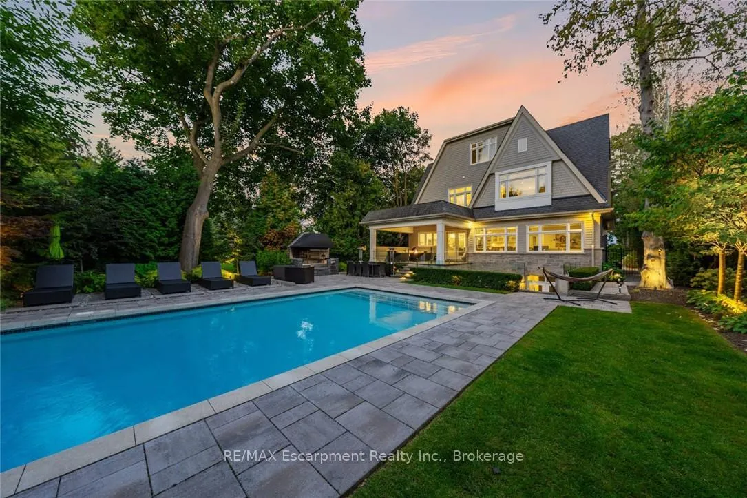 Photo 44 of 3087 Lakeshore Road, Burlington, Roseland — HOMEH