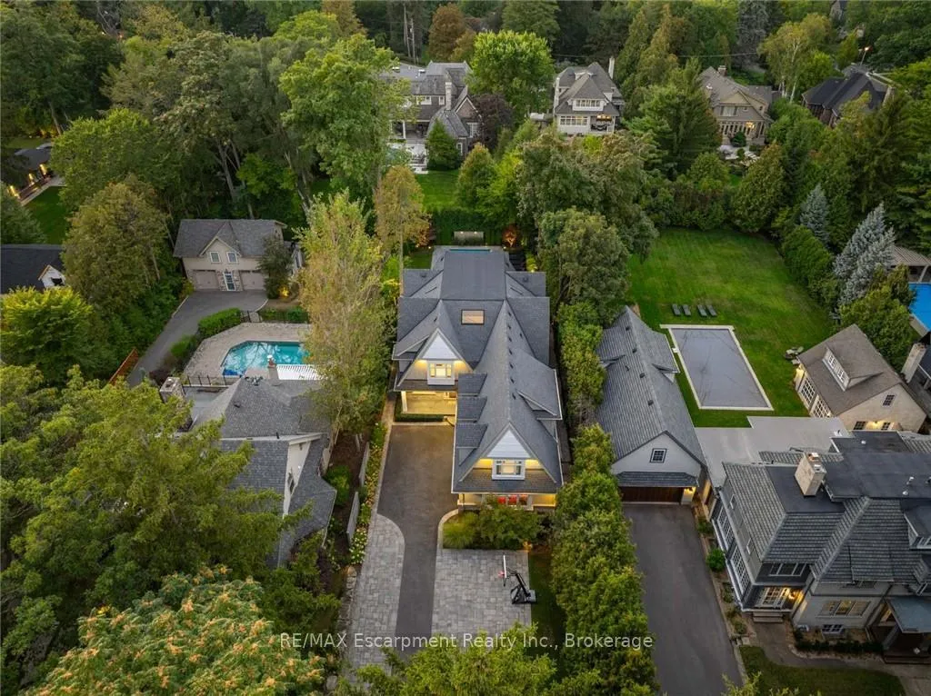 Photo 48 of 3087 Lakeshore Road, Burlington, Roseland — HOMEH