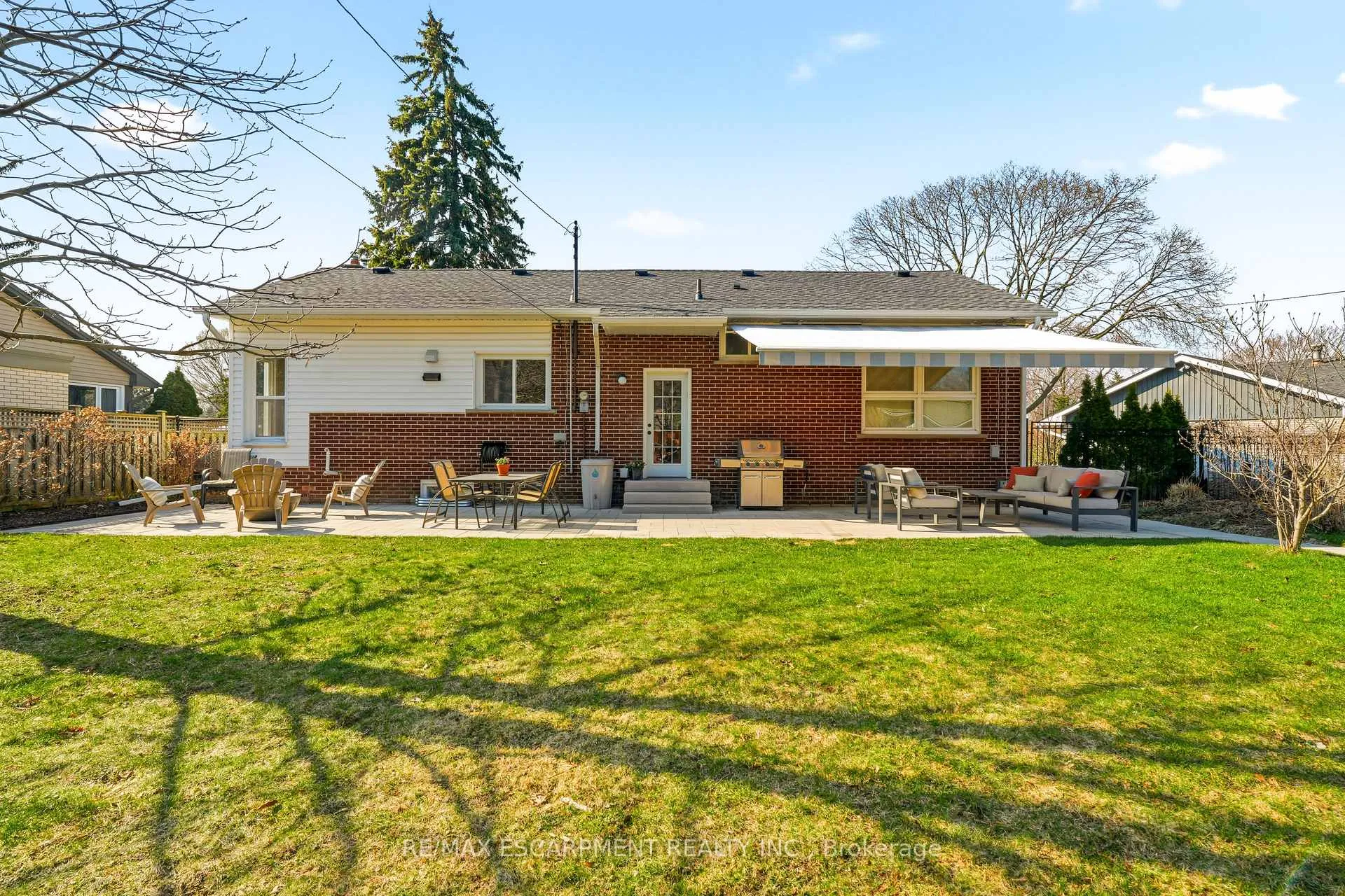 Photo 44 of 4046 Grapehill Avenue, Burlington, Shoreacres — HOMEH