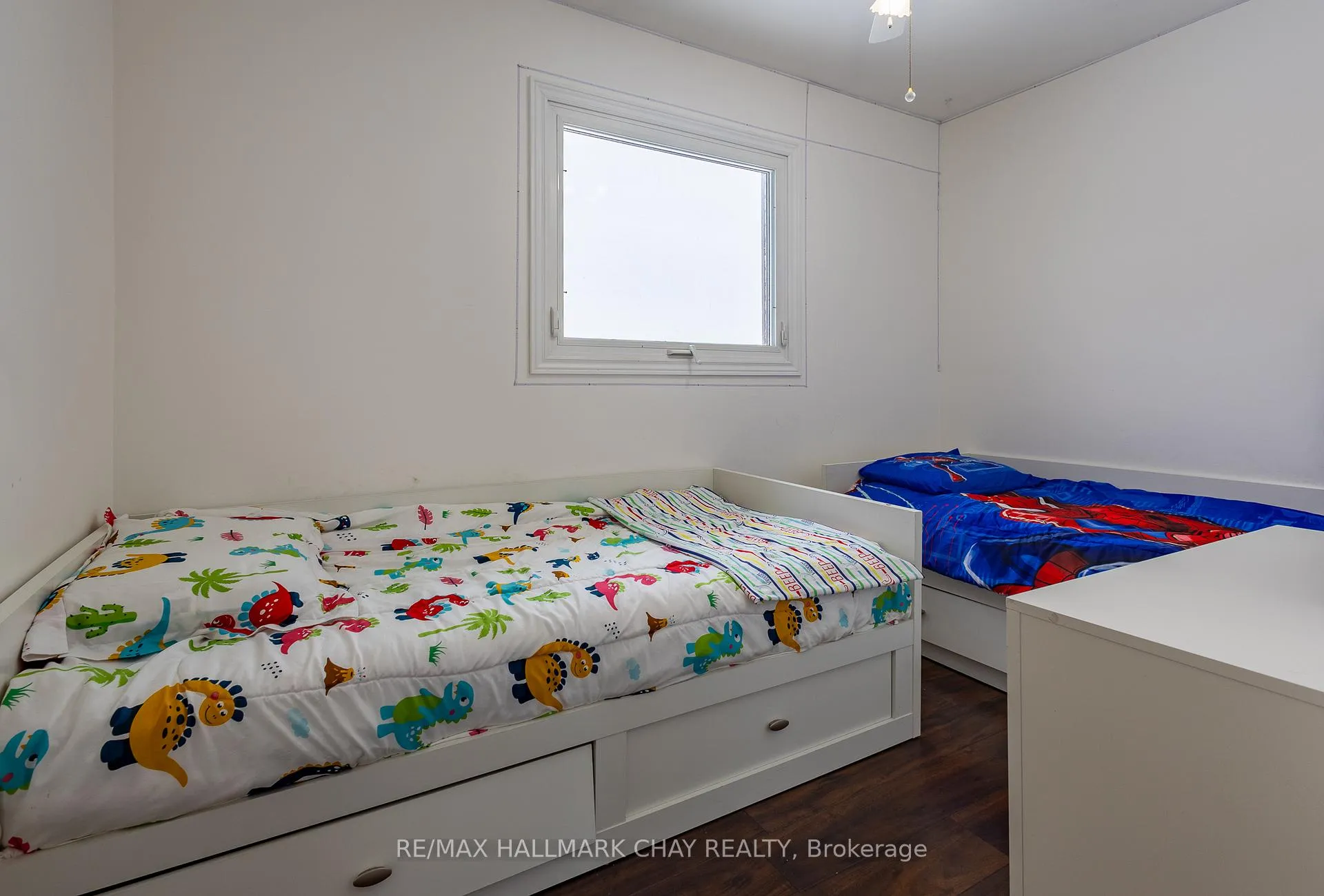 Photo 29 of 26 Orwell Crescent, Barrie, Letitia Heights — HOMEH