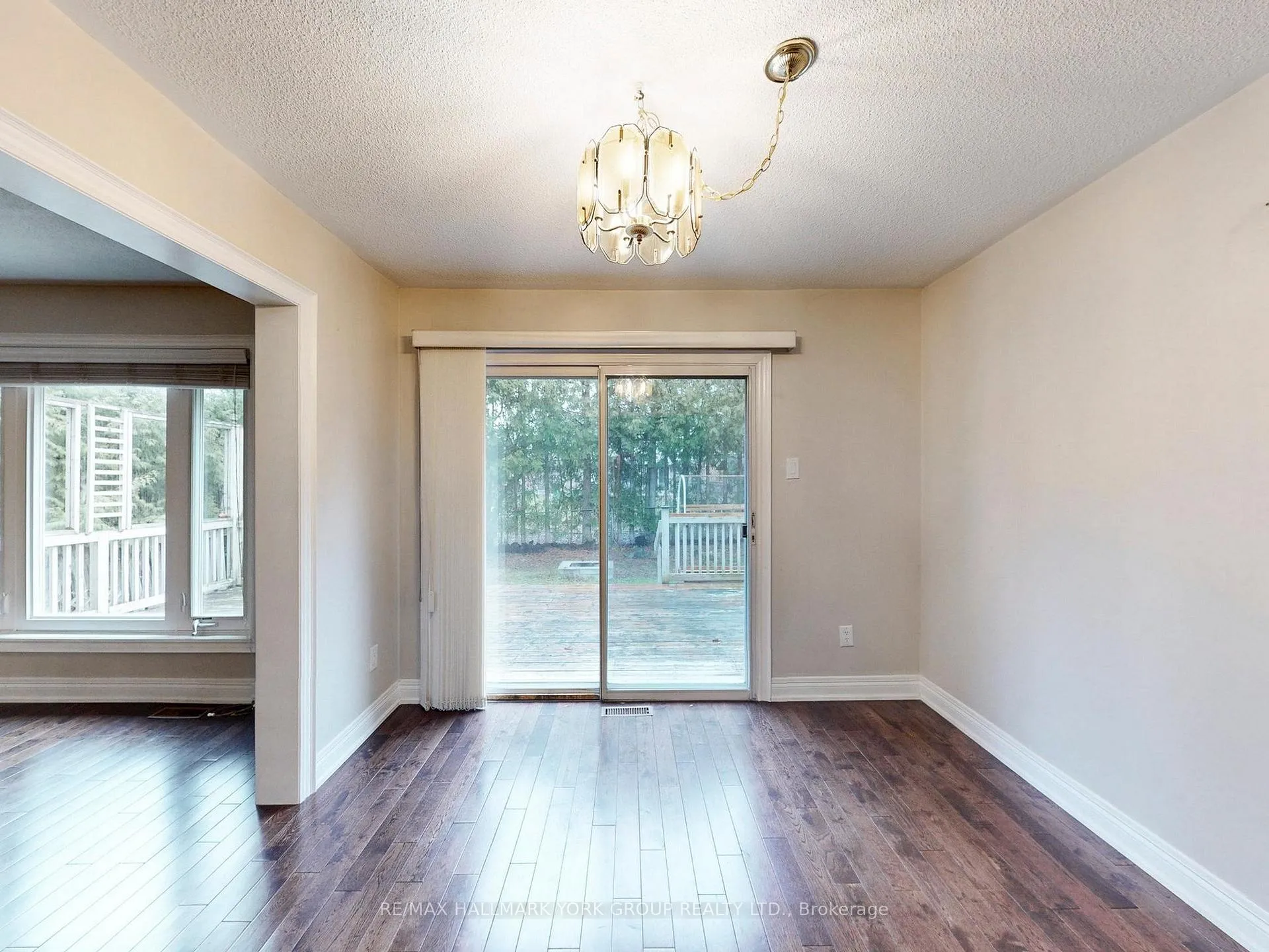 Photo 12 of 161 Spruce Street, Aurora, Aurora Village — HOMEH