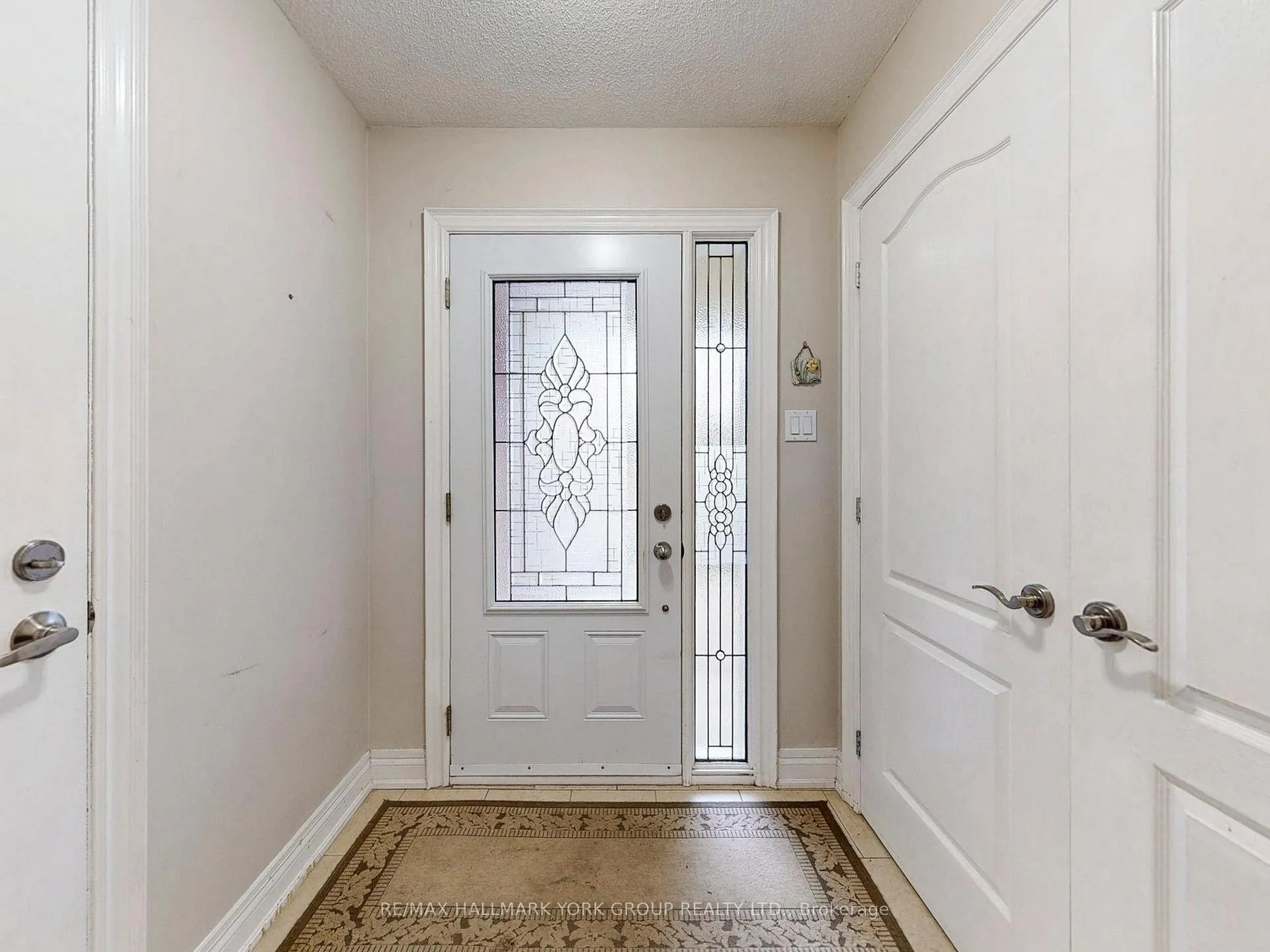 Photo 17 of 161 Spruce Street, Aurora, Aurora Village — HOMEH