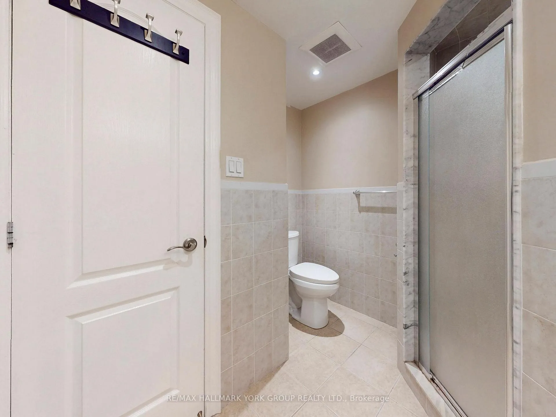 Photo 24 of 161 Spruce Street, Aurora, Aurora Village — HOMEH