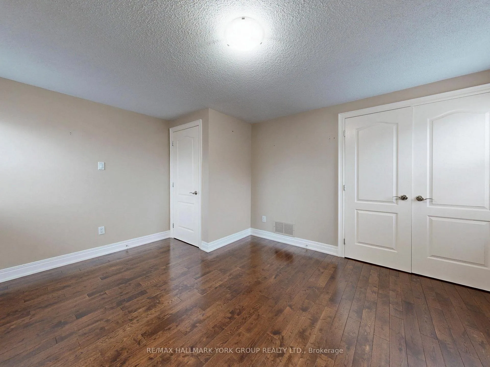 Photo 26 of 161 Spruce Street, Aurora, Aurora Village — HOMEH