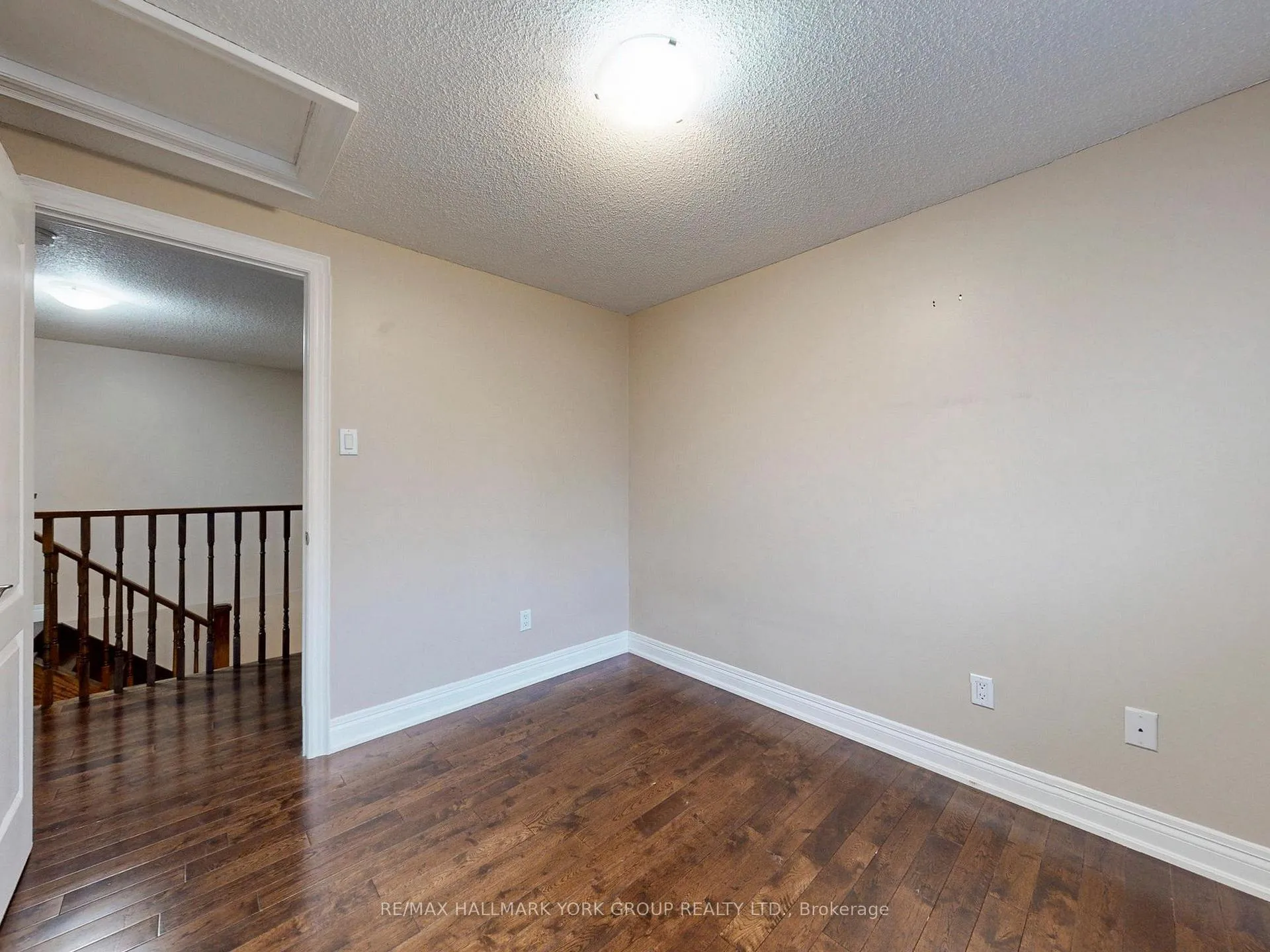 Photo 28 of 161 Spruce Street, Aurora, Aurora Village — HOMEH