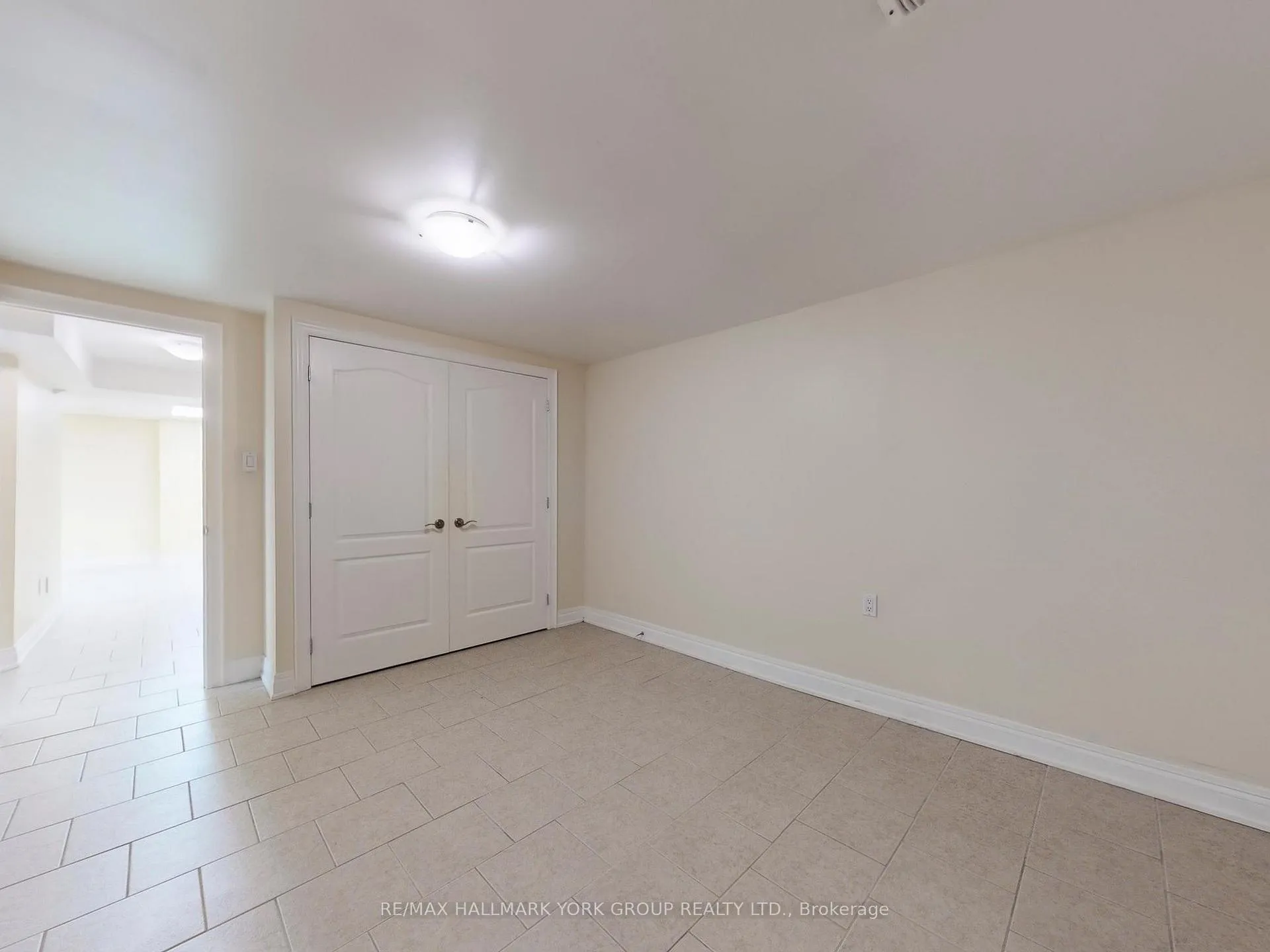 Photo 37 of 161 Spruce Street, Aurora, Aurora Village — HOMEH