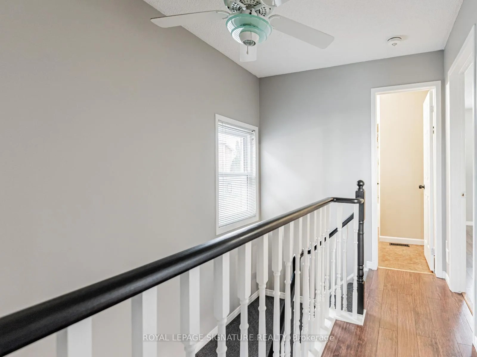 Photo 17 of 10 Laidlaw Drive, Barrie, West Bayfield — HOMEH