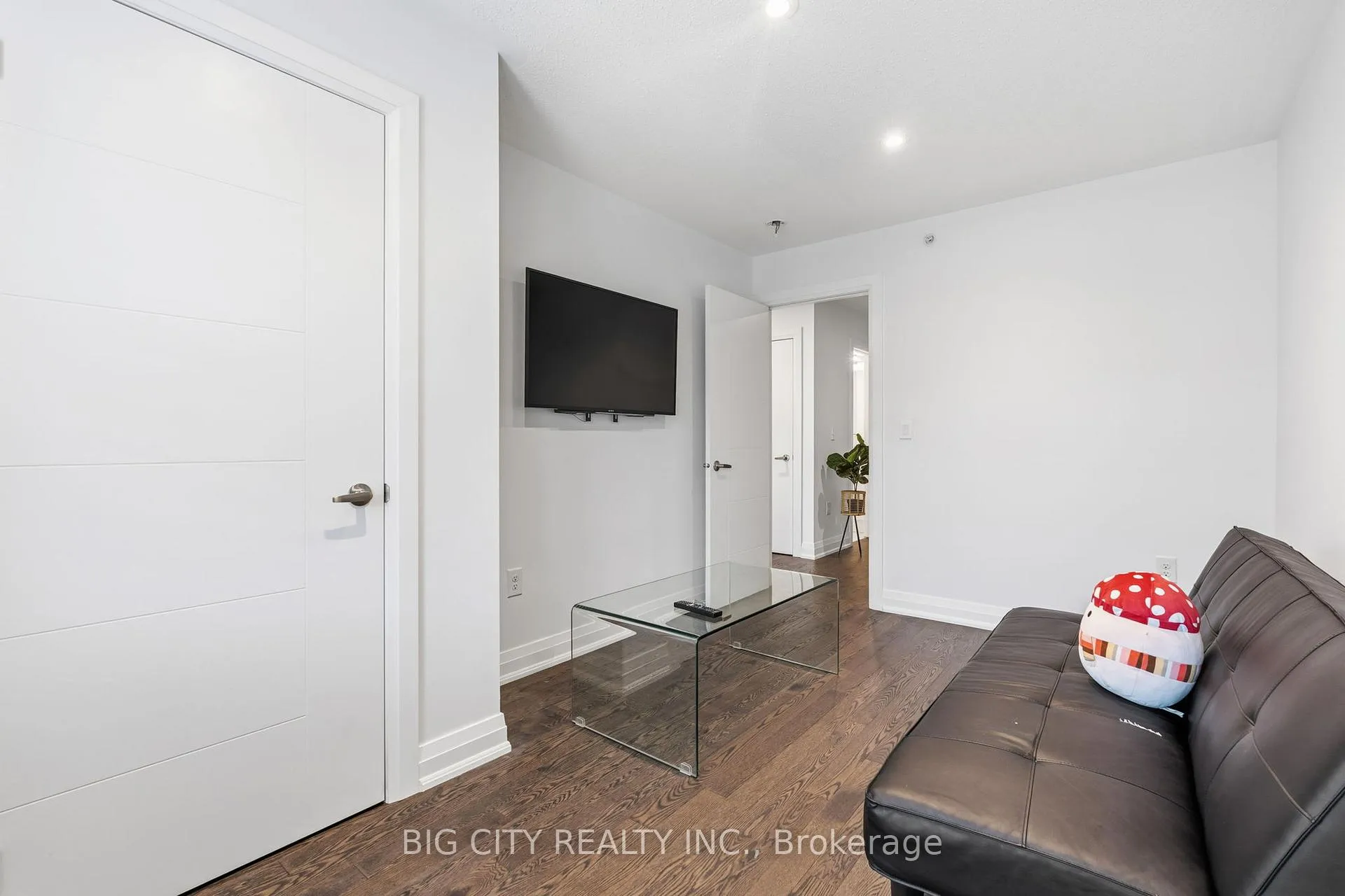 Photo 29 of 4 Jerseyville Way, Whitby, Downtown Whitby — HOMEH