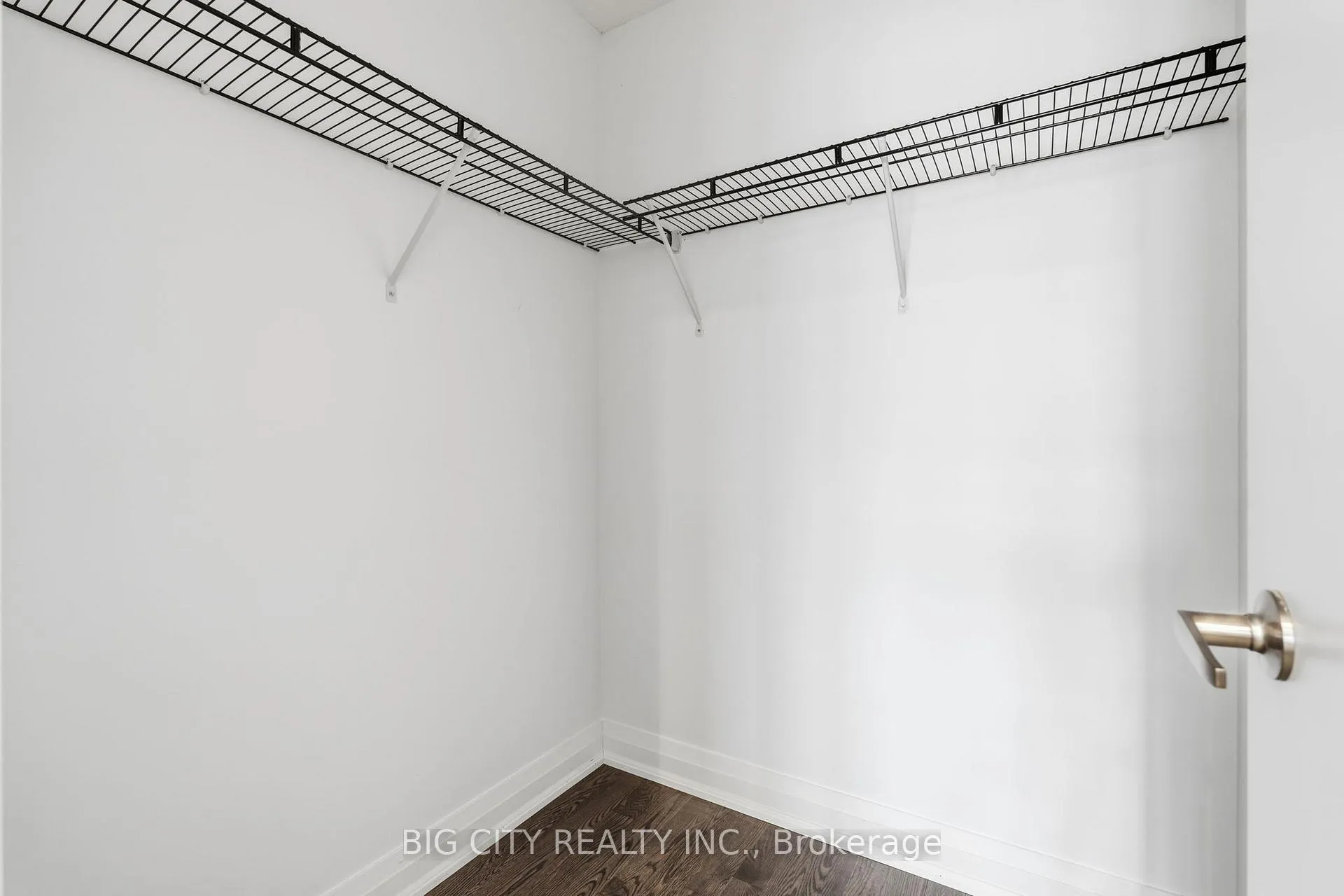 Photo 32 of 4 Jerseyville Way, Whitby, Downtown Whitby — HOMEH