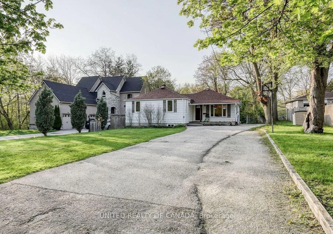 Photo 1 of Unit Lower, 126 Weldrick Rd W, Richmond Hill, North Richvale — HOMEH