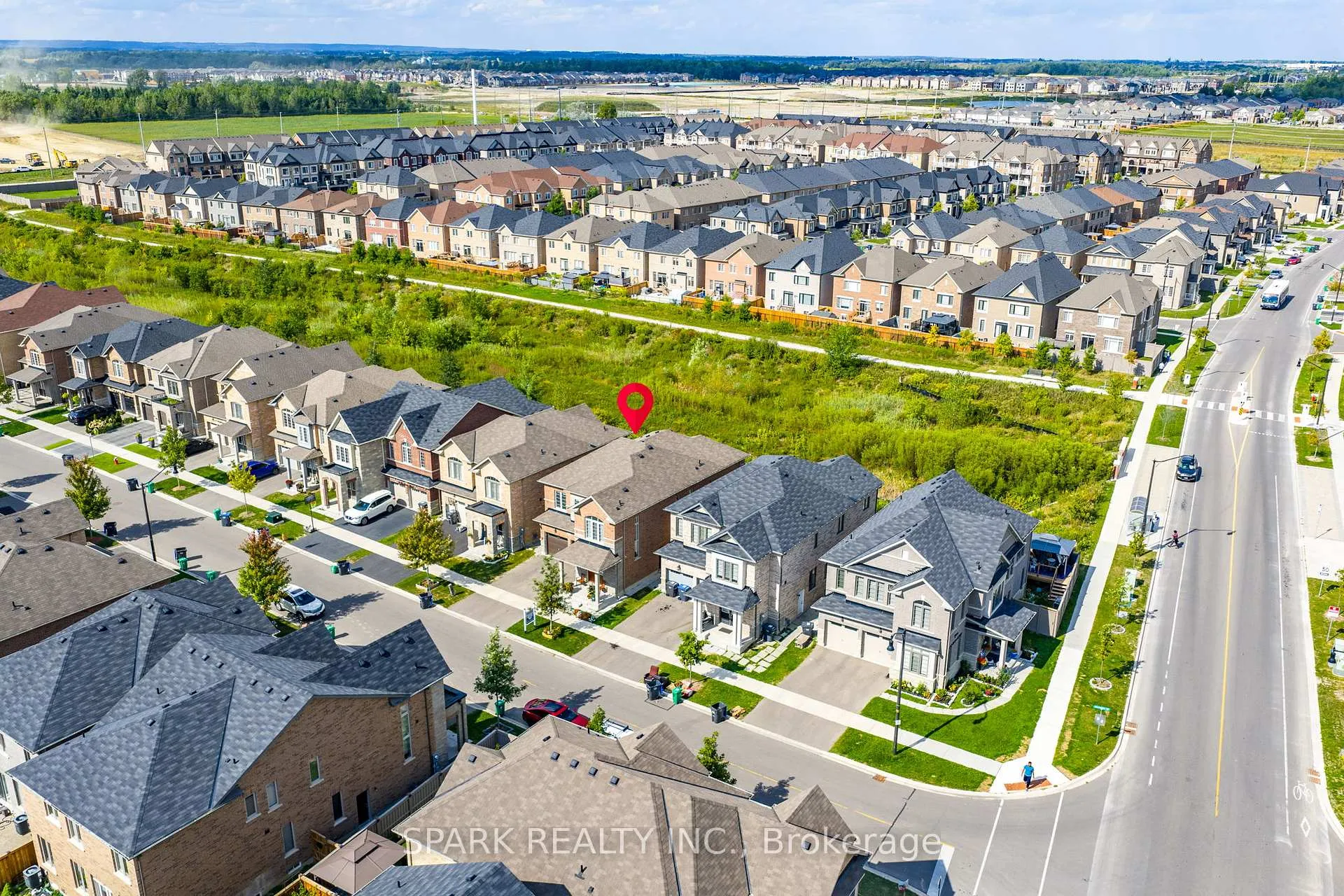 Photo 2 of 5 Boathouse Road, Brampton, Northwest Brampton — HOMEH
