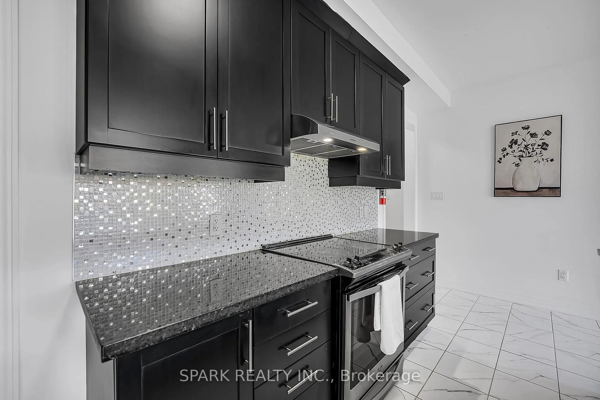 Photo 8 of 5 Boathouse Road, Brampton, Northwest Brampton — HOMEH