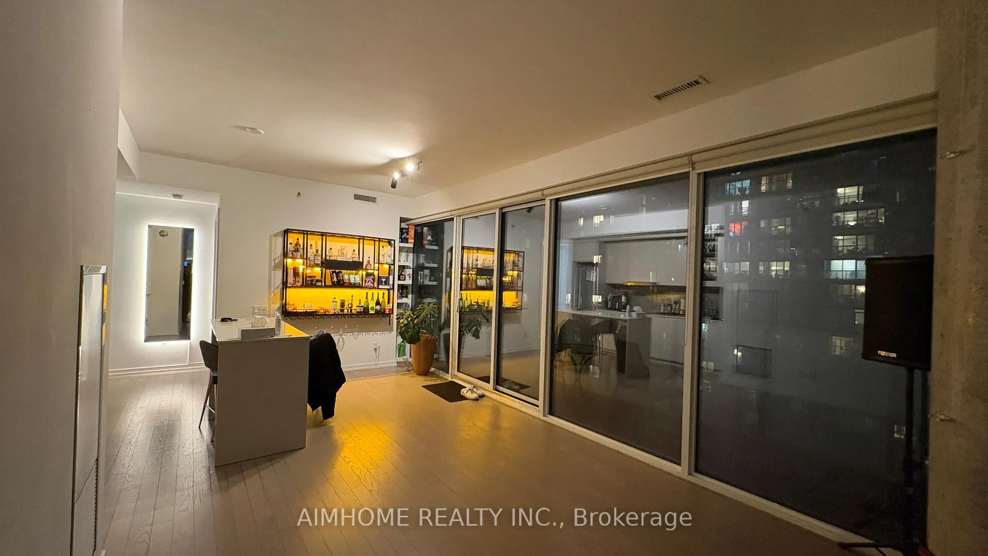 Photo 7 of Unit 1909, 101 Peter Street, Toronto, Waterfront Communities — HOMEH