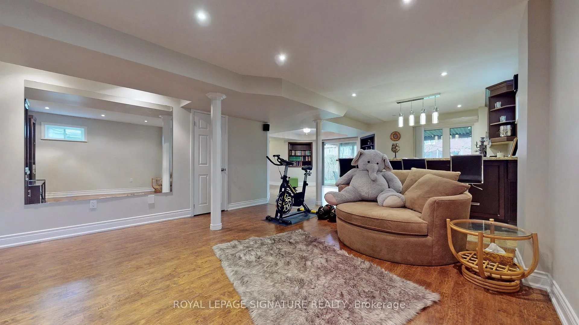 Photo 6 of Unit Lower, 30 Knole Haven Drive, Aurora, Aurora Highlands — HOMEH