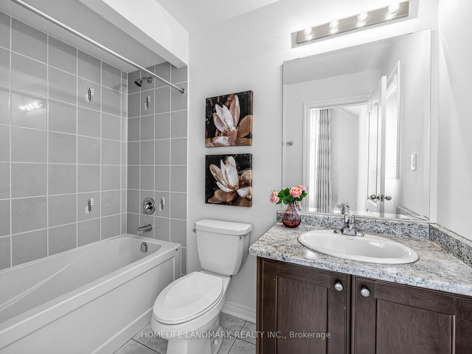 Photo 19 of 25 Gordon Landon Drive, Markham, Cornell — HOMEH